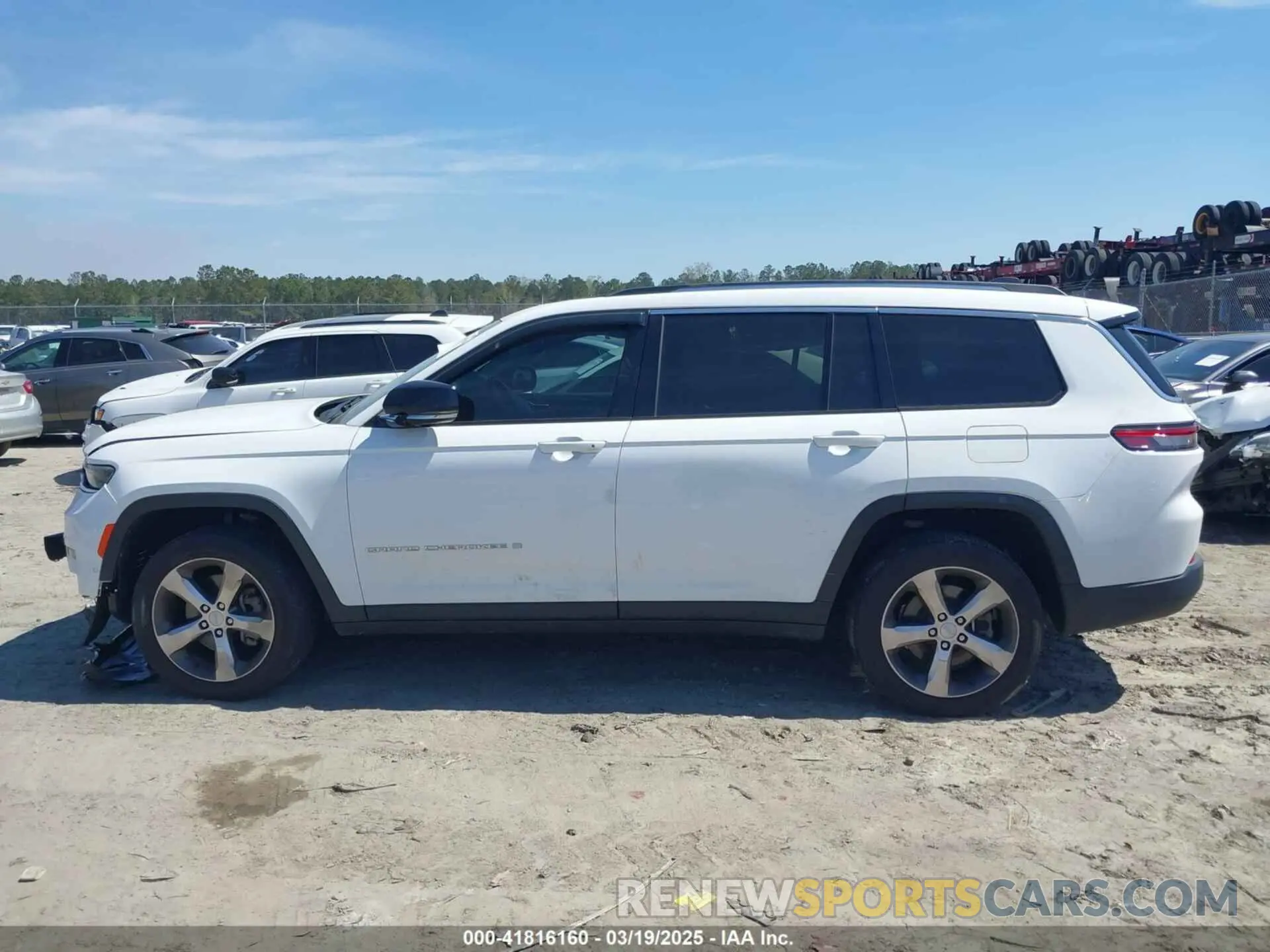 14 fotografías del automóvil dañado 1C4RJKBG7M8104194 JEEP GRAND CHEROKEE L 2021