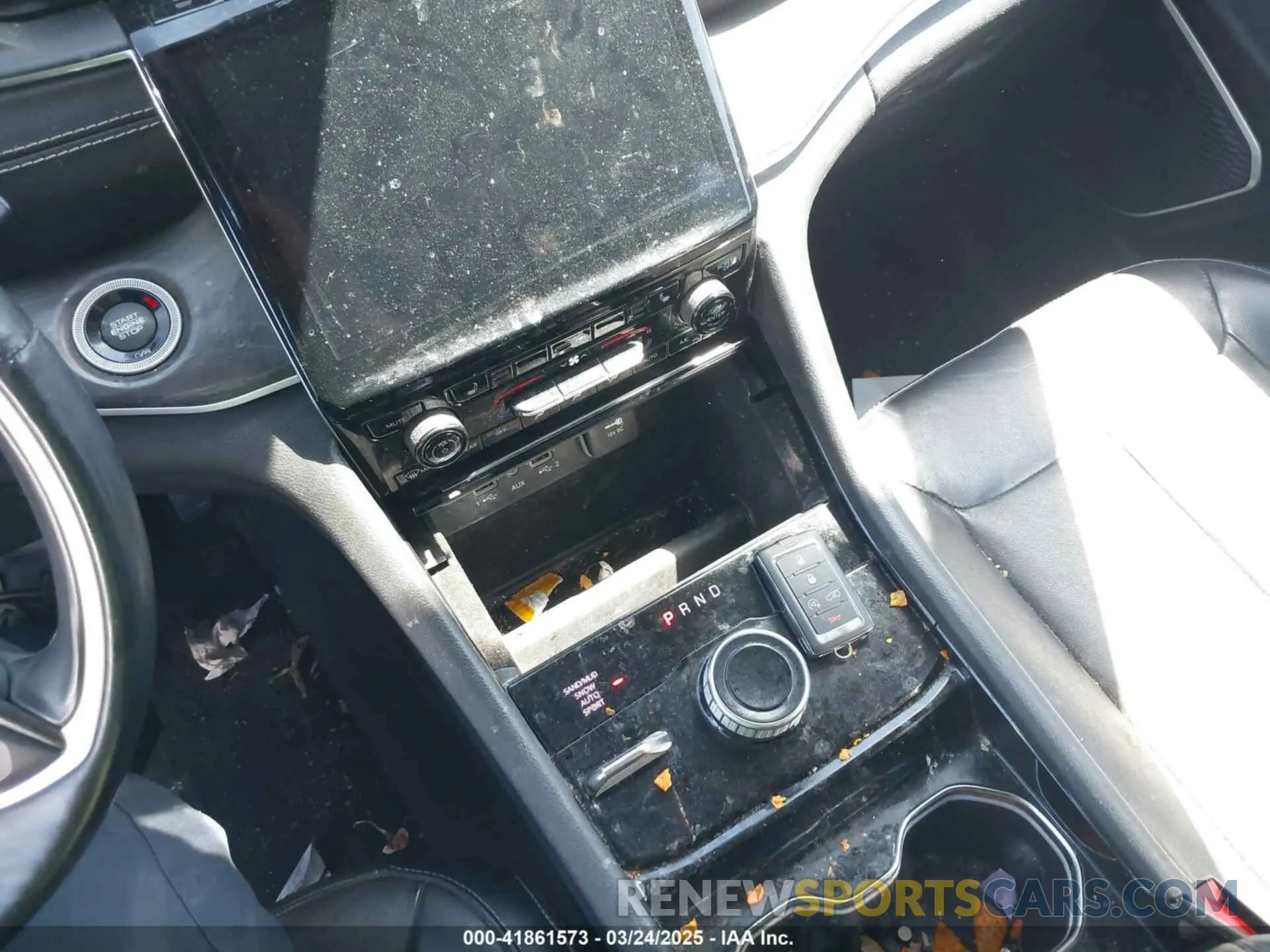 11 fotografías del automóvil dañado 1C4RJKBG7M8127961 JEEP GRAND CHEROKEE L 2021