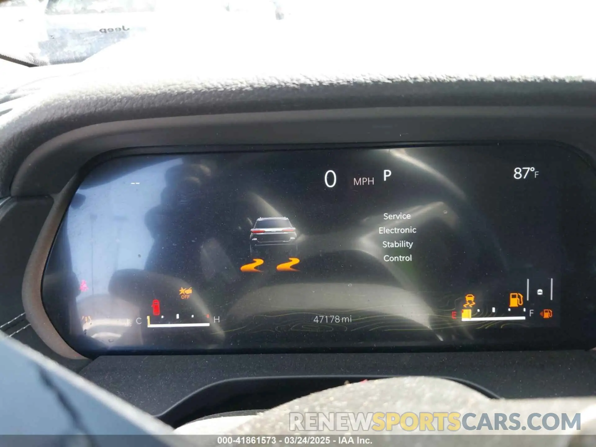 15 fotografías del automóvil dañado 1C4RJKBG7M8127961 JEEP GRAND CHEROKEE L 2021