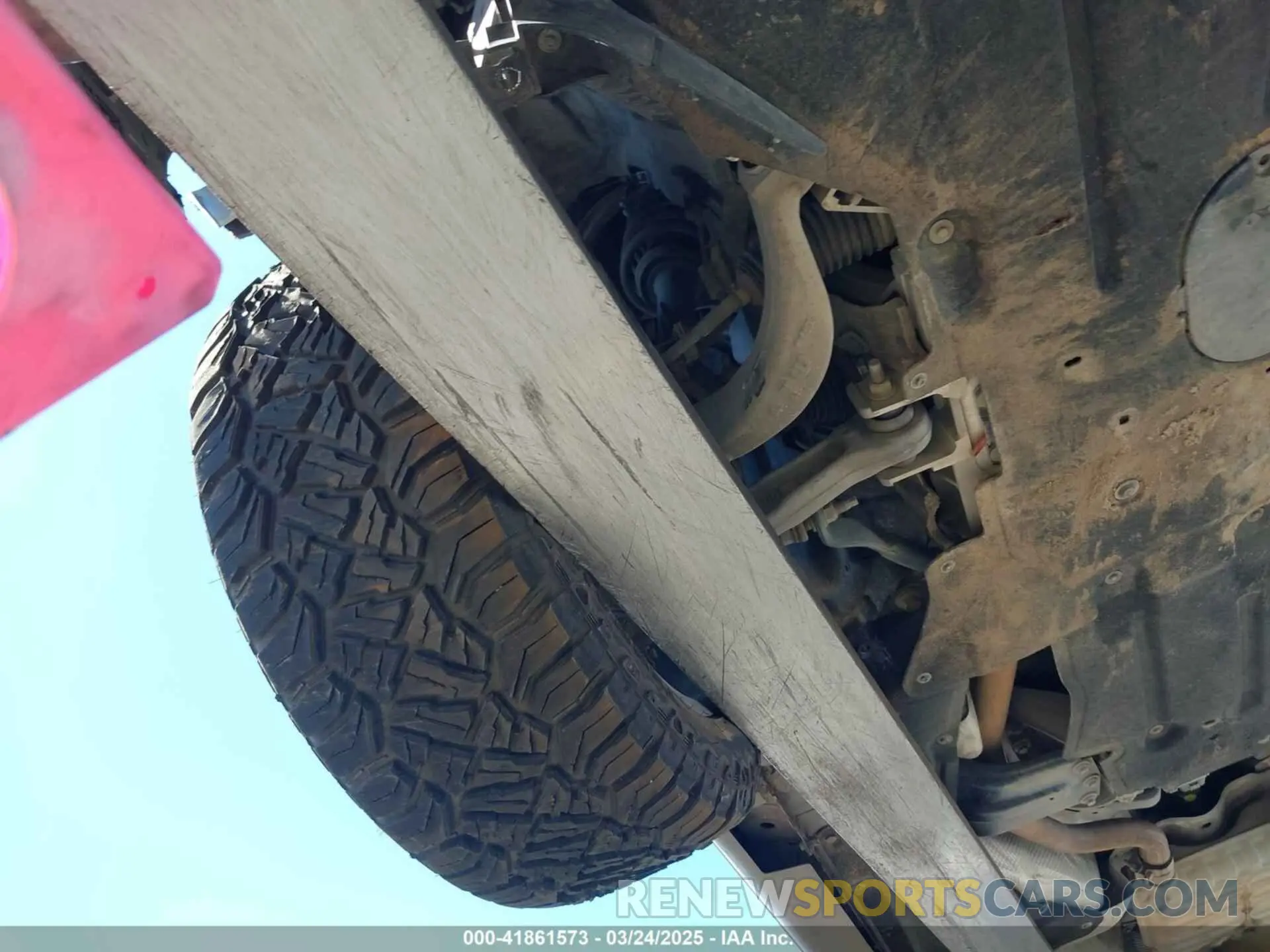 17 fotografías del automóvil dañado 1C4RJKBG7M8127961 JEEP GRAND CHEROKEE L 2021