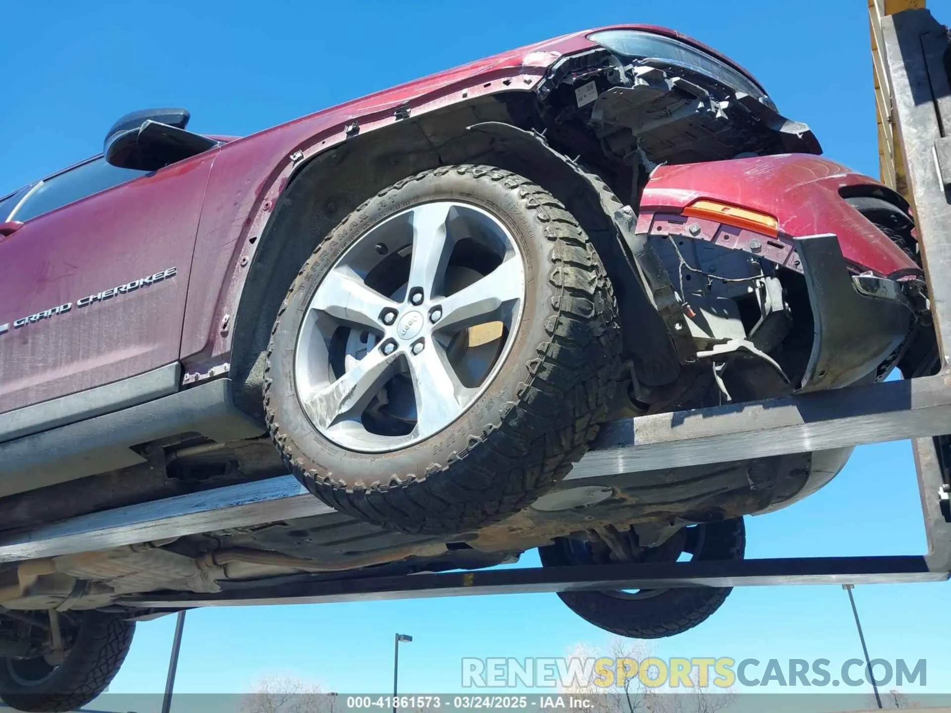 18 fotografías del automóvil dañado 1C4RJKBG7M8127961 JEEP GRAND CHEROKEE L 2021