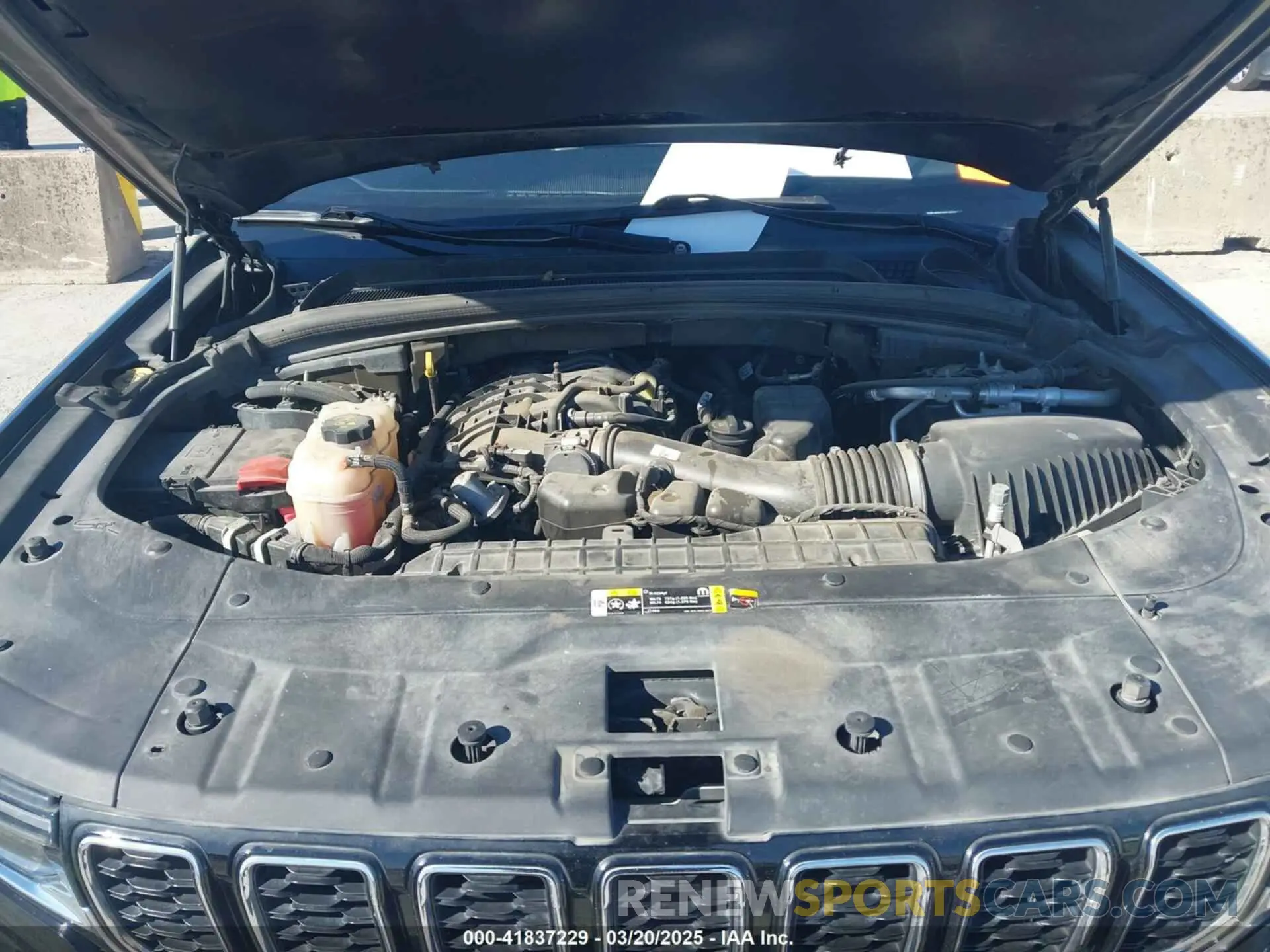 10 fotografías del automóvil dañado 1C4RJKBG7M8190882 JEEP GRAND CHEROKEE L 2021
