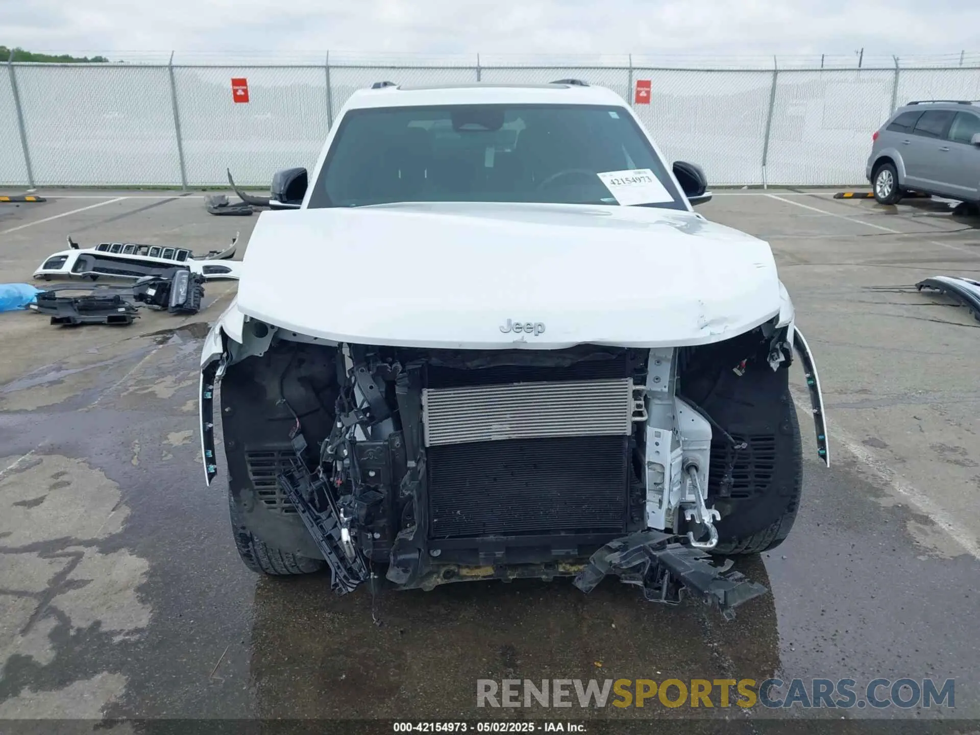 13 fotografías del automóvil dañado 1C4RJKDG9M8123357 JEEP GRAND CHEROKEE L 2021