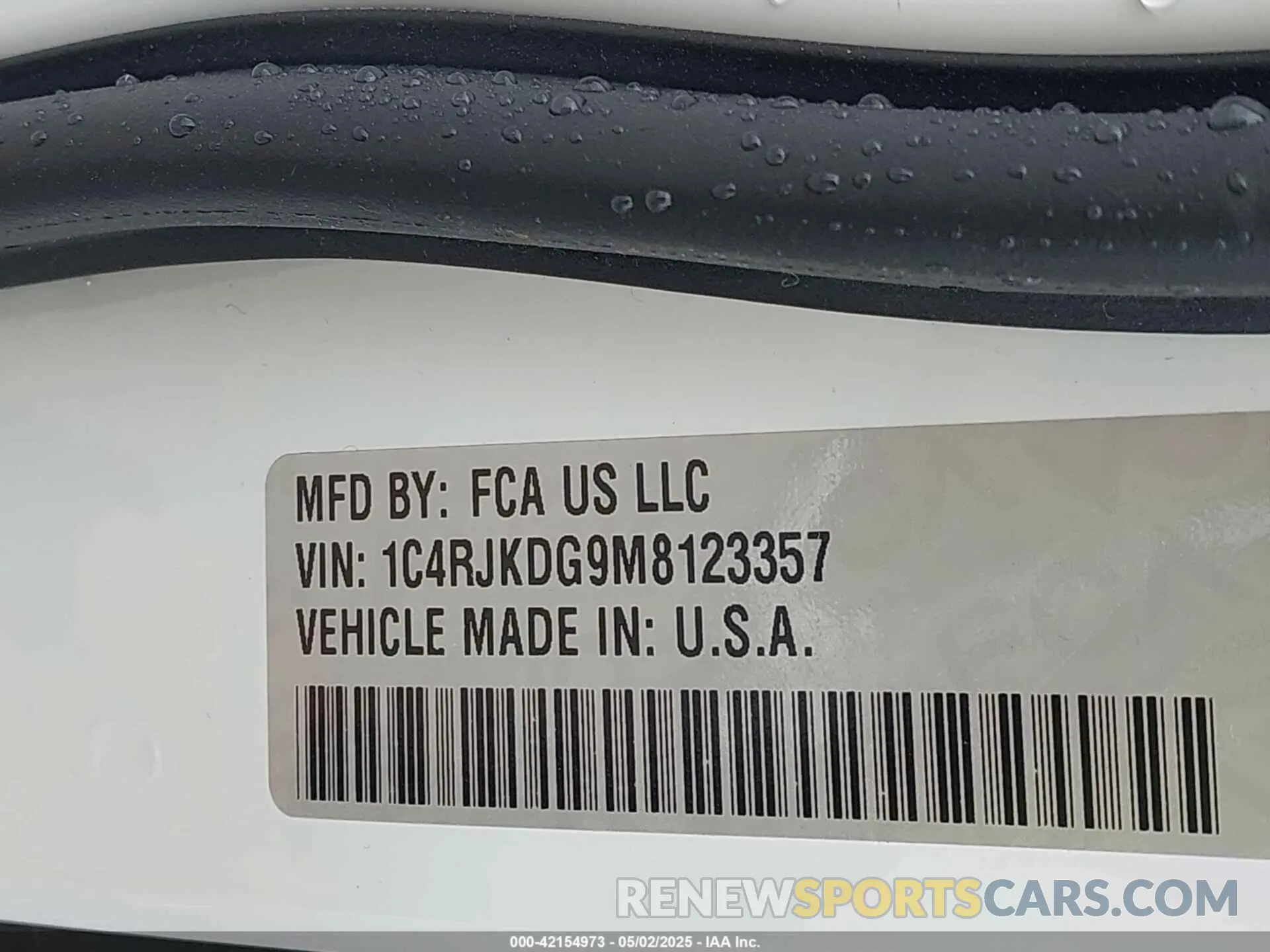 9 fotografías del automóvil dañado 1C4RJKDG9M8123357 JEEP GRAND CHEROKEE L 2021