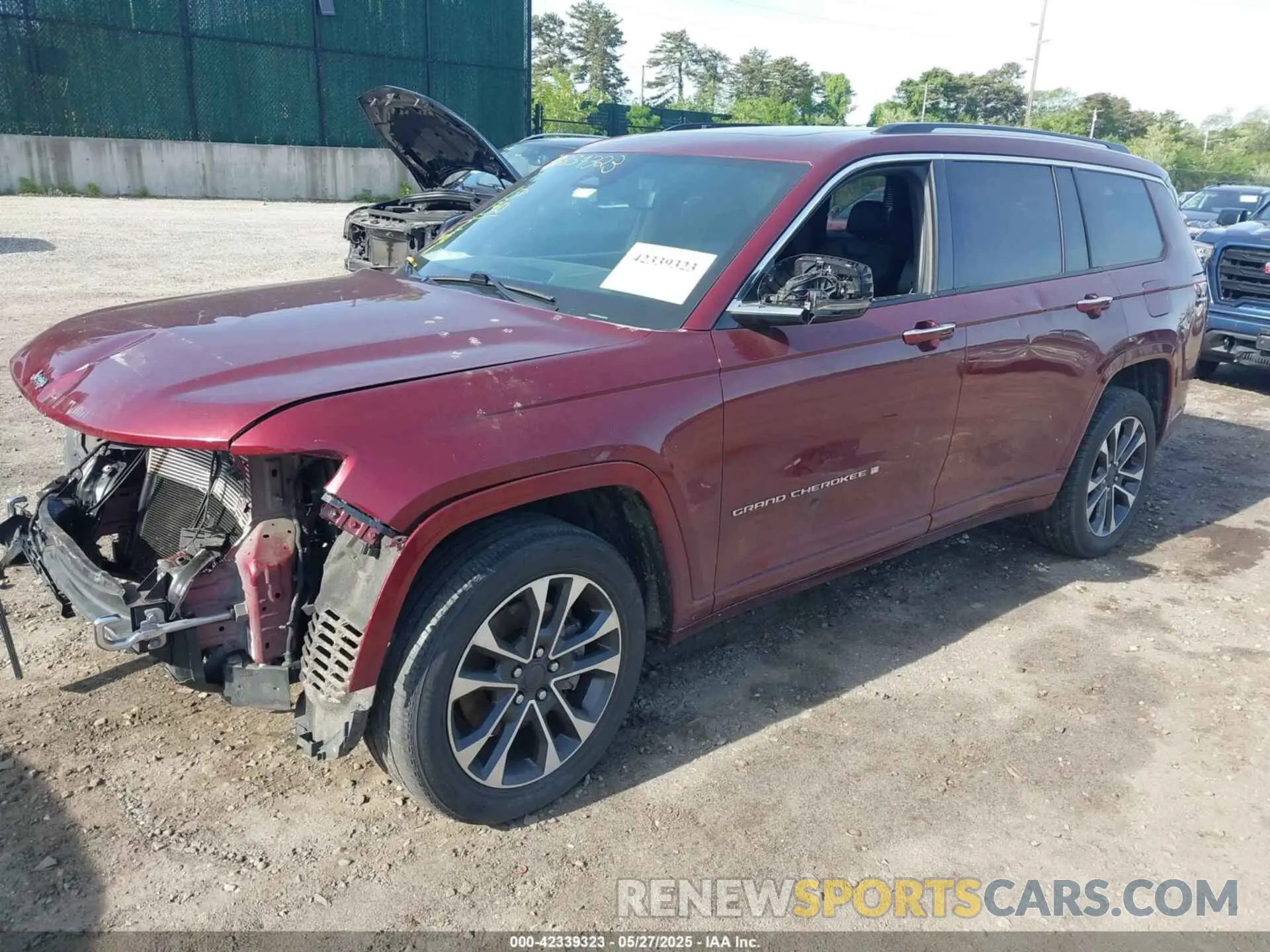 2 fotografías del automóvil dañado 1C4RJKDG9M8132351 JEEP GRAND CHEROKEE L 2021