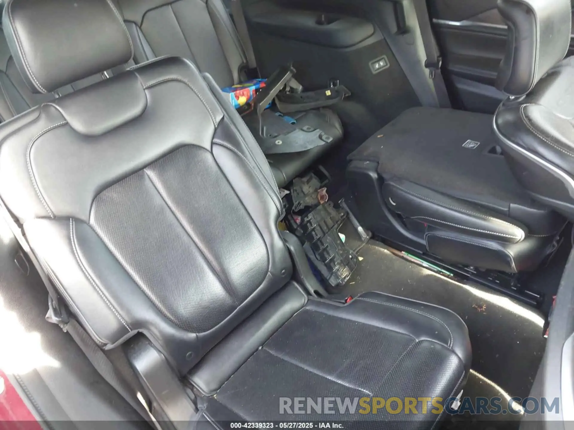 8 fotografías del automóvil dañado 1C4RJKDG9M8132351 JEEP GRAND CHEROKEE L 2021