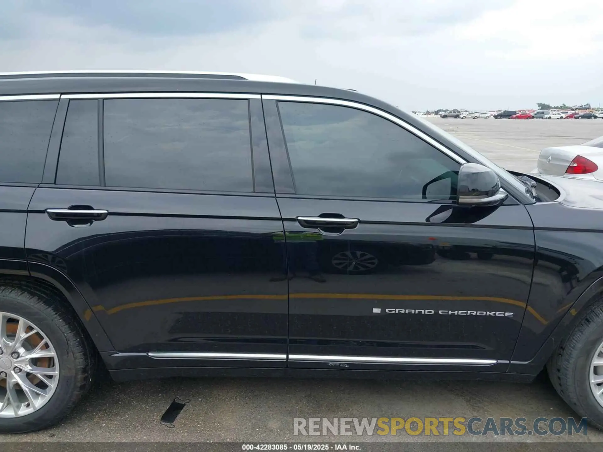 14 fotografías del automóvil dañado 1C4RJKEG8M8106466 JEEP GRAND CHEROKEE L 2021