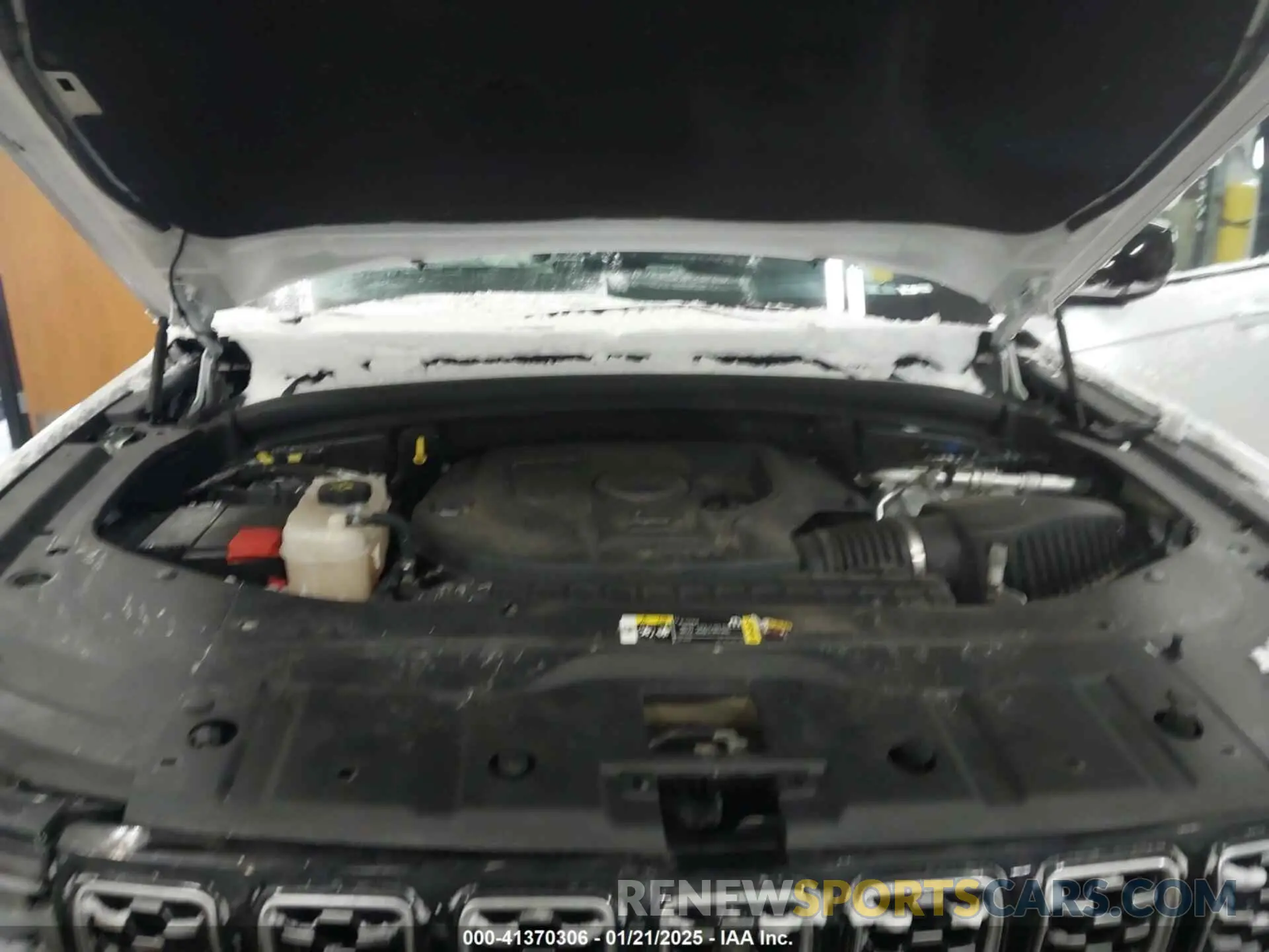 10 fotografías del automóvil dañado 1C4RJKEG9M8212876 JEEP GRAND CHEROKEE L 2021