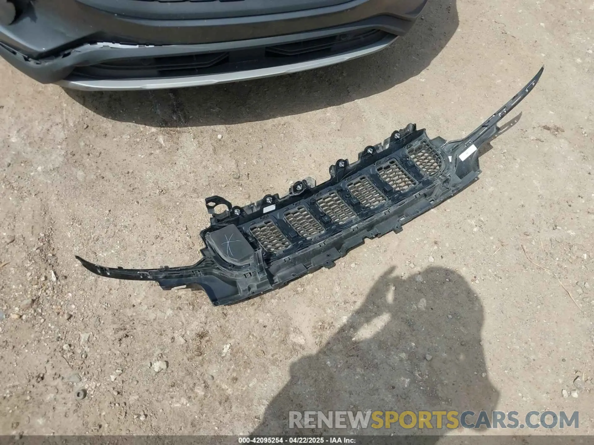 12 fotografías del automóvil dañado 1C4RJJDG3N8529288 JEEP GRAND CHEROKEE L 2022