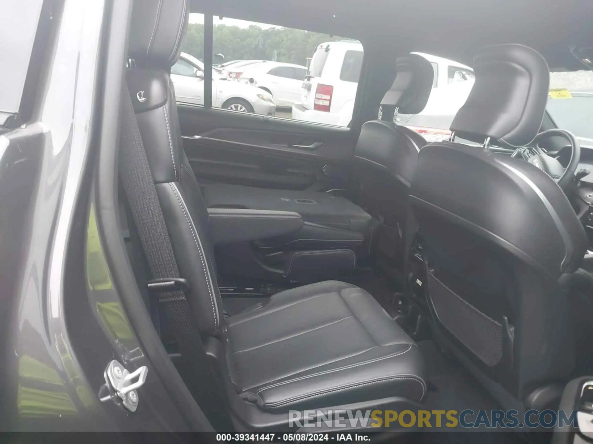 8 fotografías del automóvil dañado 1C4RJJDG5N8567637 JEEP GRAND CHEROKEE L 2022