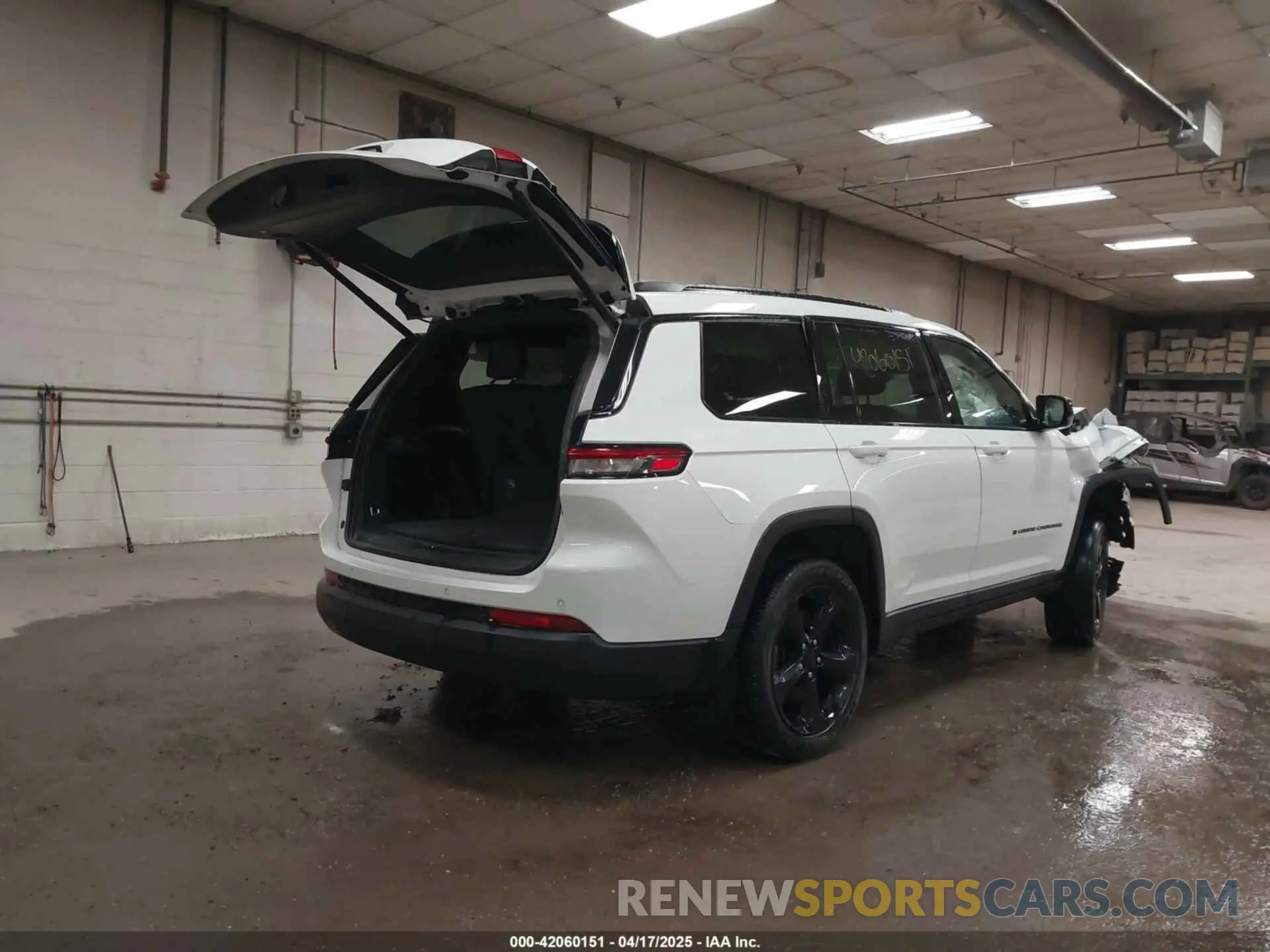 4 fotografías del automóvil dañado 1C4RJKAG1N8518963 JEEP GRAND CHEROKEE L 2022