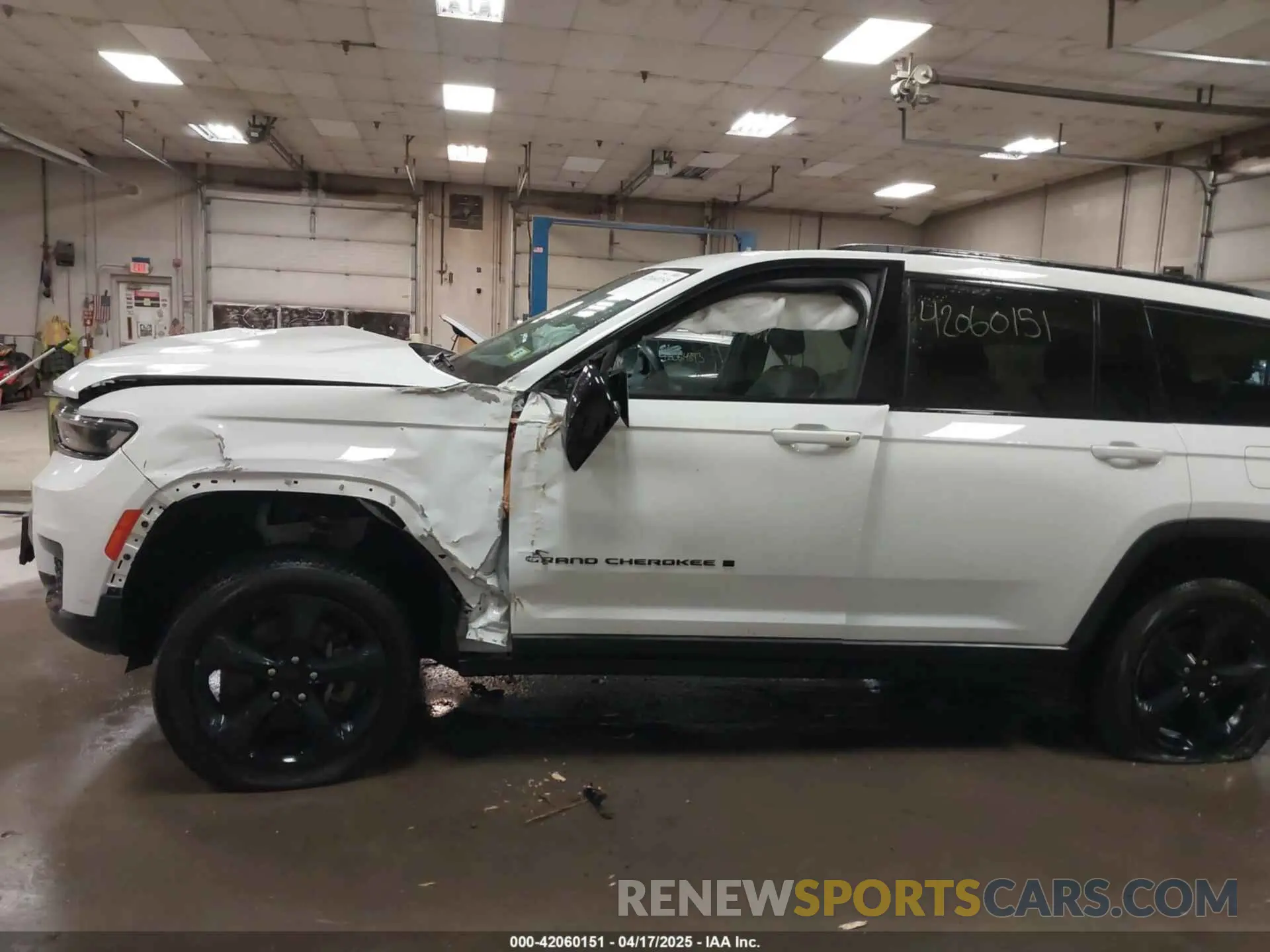 6 fotografías del automóvil dañado 1C4RJKAG1N8518963 JEEP GRAND CHEROKEE L 2022