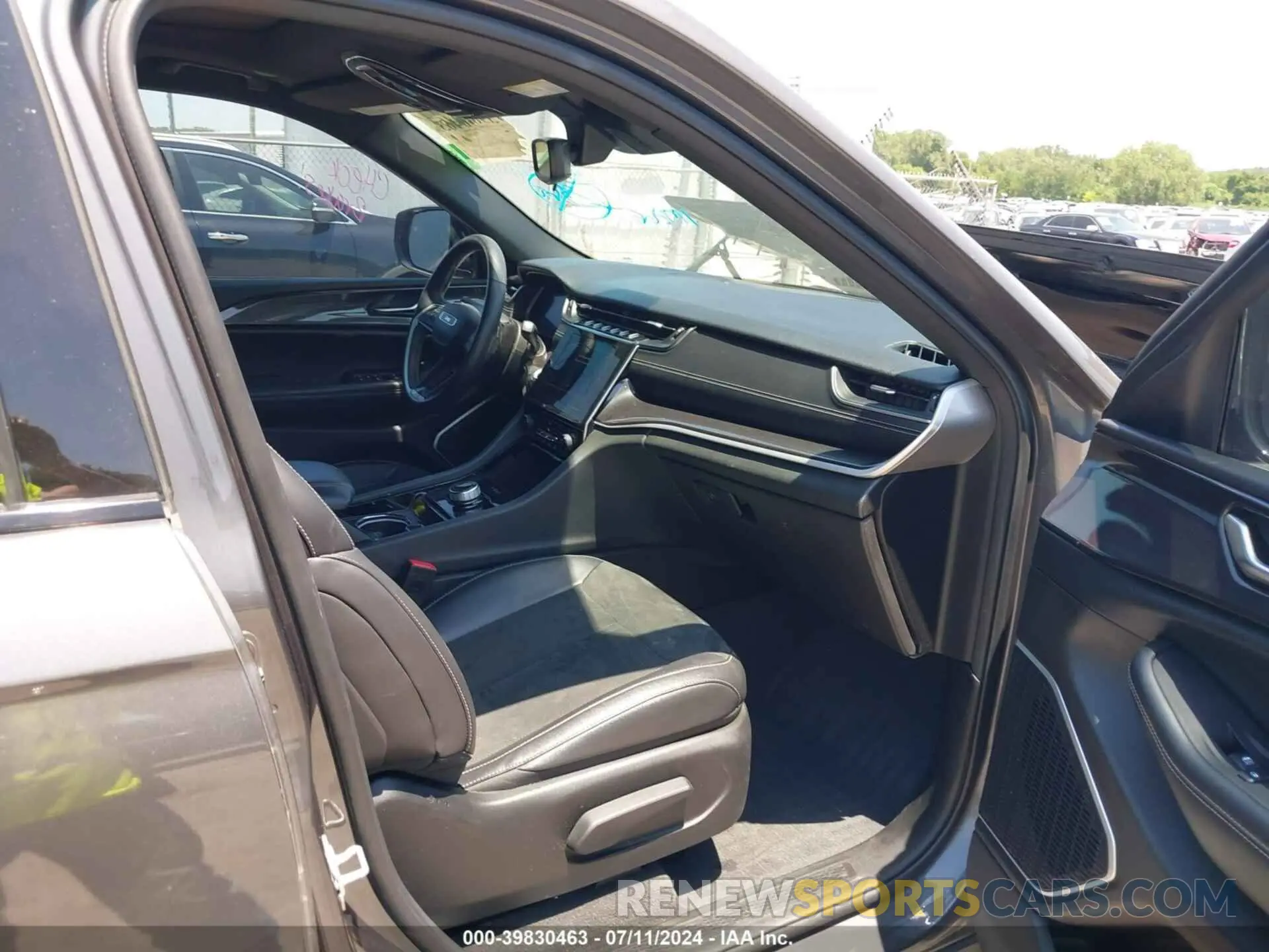 5 fotografías del automóvil dañado 1C4RJKAG9N8517415 JEEP GRAND CHEROKEE L 2022