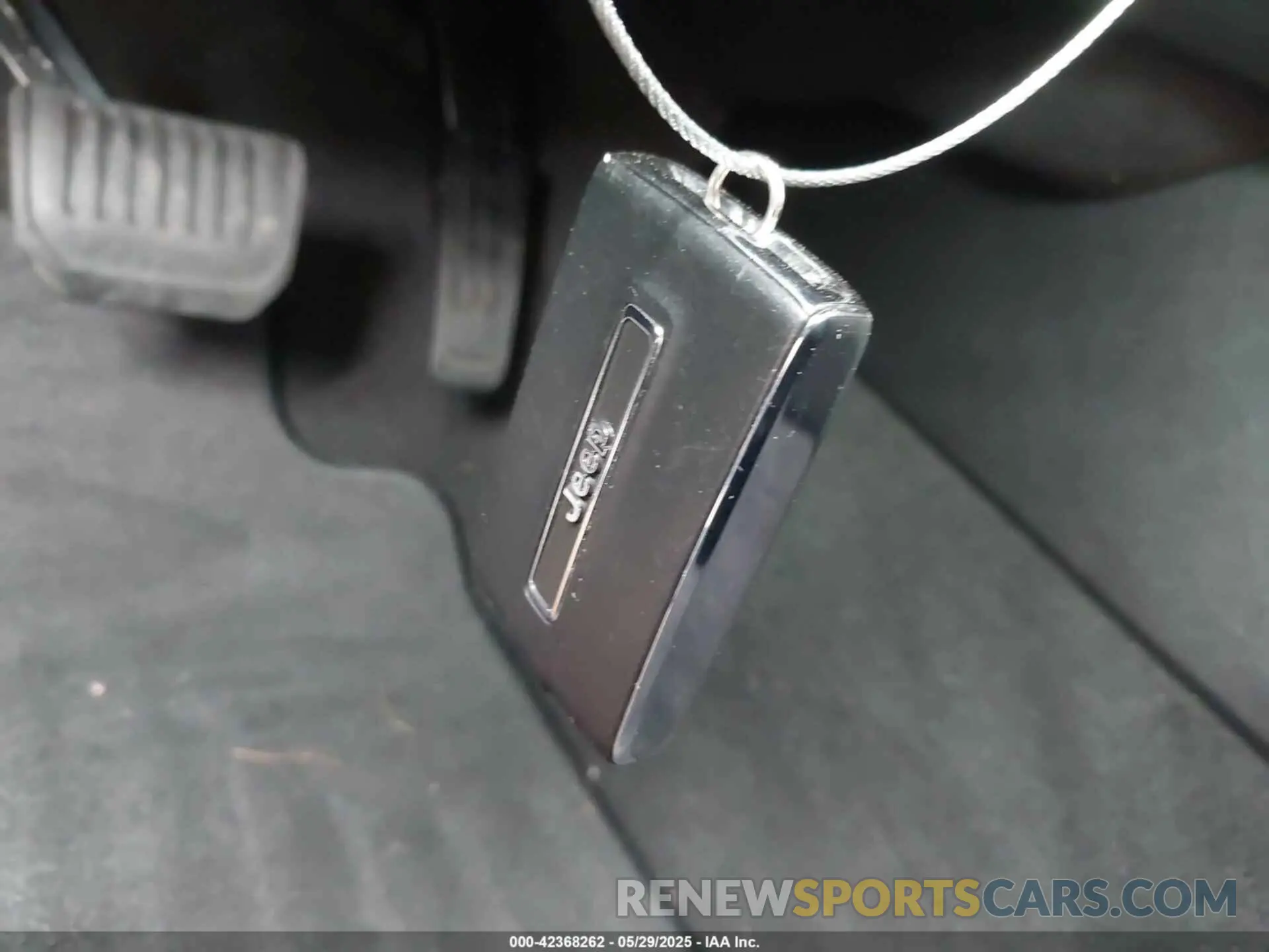 11 fotografías del automóvil dañado 1C4RJKBG1N8562136 JEEP GRAND CHEROKEE L 2022