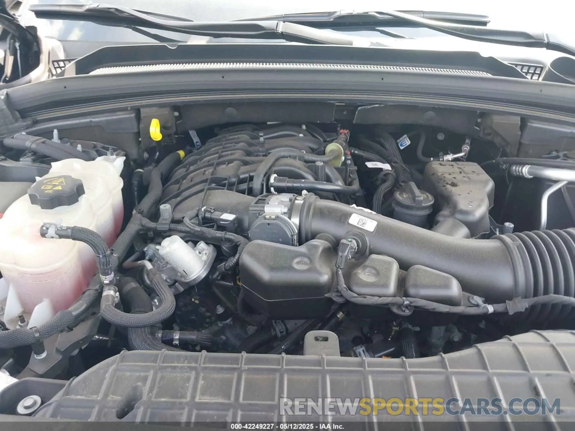 10 fotografías del automóvil dañado 1C4RJKBG3N8621834 JEEP GRAND CHEROKEE L 2022