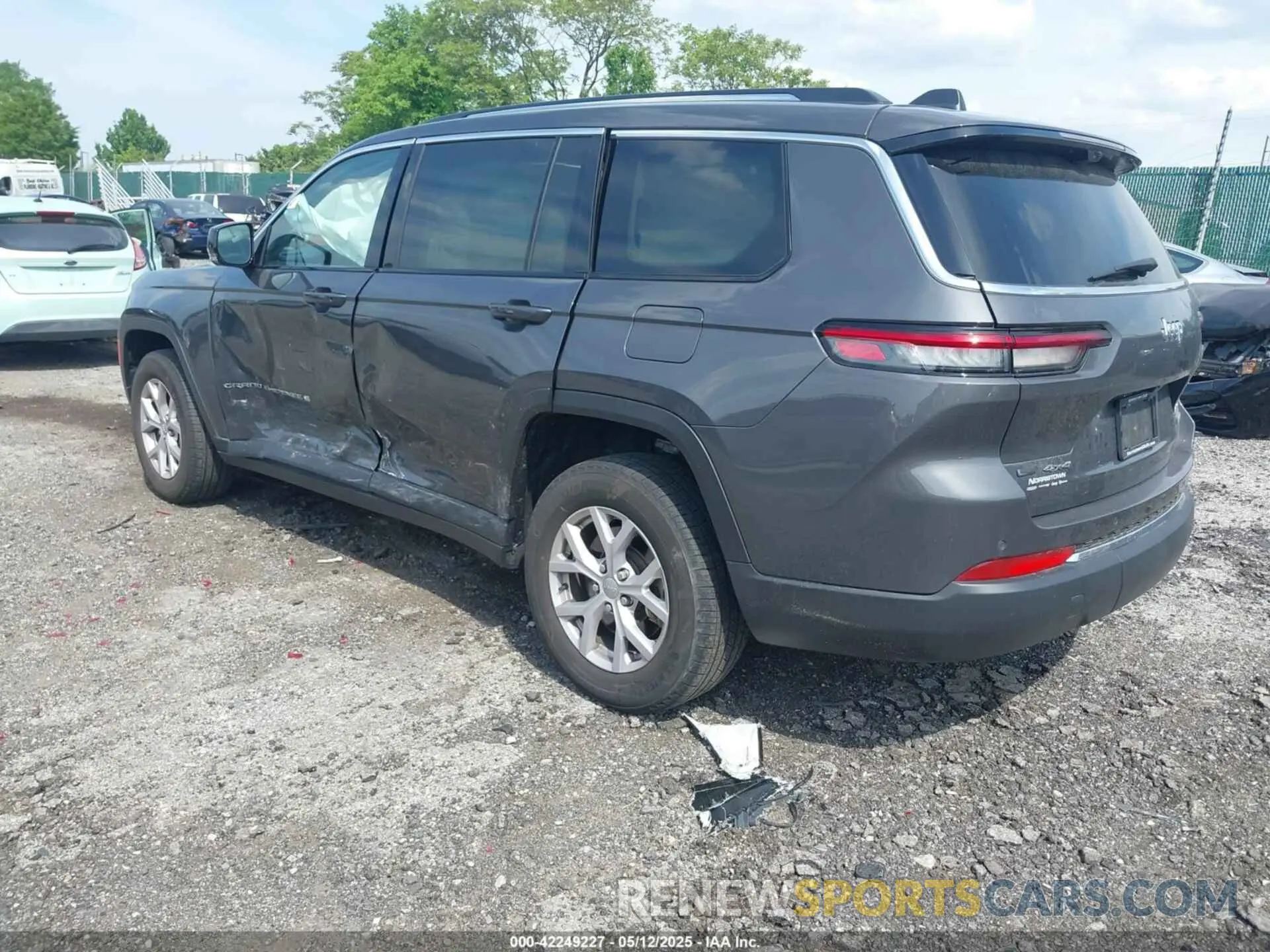 3 fotografías del automóvil dañado 1C4RJKBG3N8621834 JEEP GRAND CHEROKEE L 2022