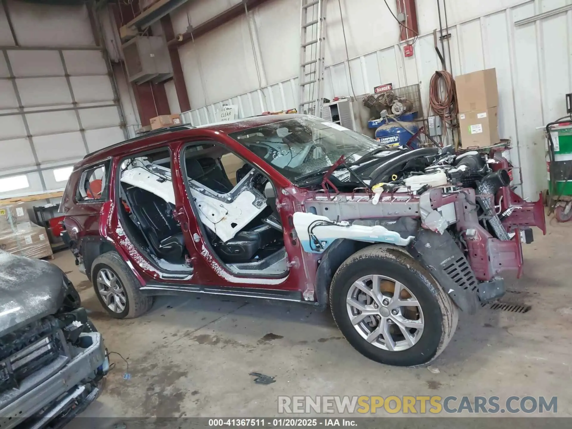 12 fotografías del automóvil dañado 1C4RJKBG4N8588696 JEEP GRAND CHEROKEE L 2022
