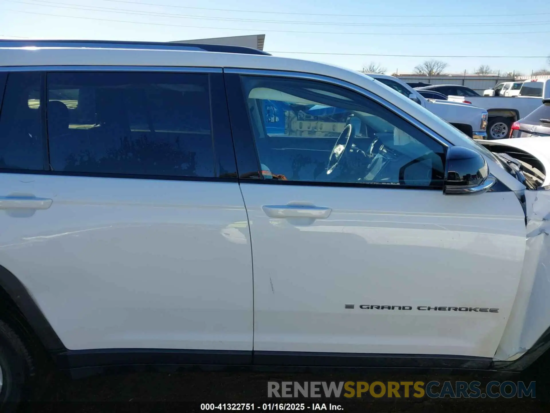 14 fotografías del automóvil dañado 1C4RJKBG7N8622646 JEEP GRAND CHEROKEE L 2022