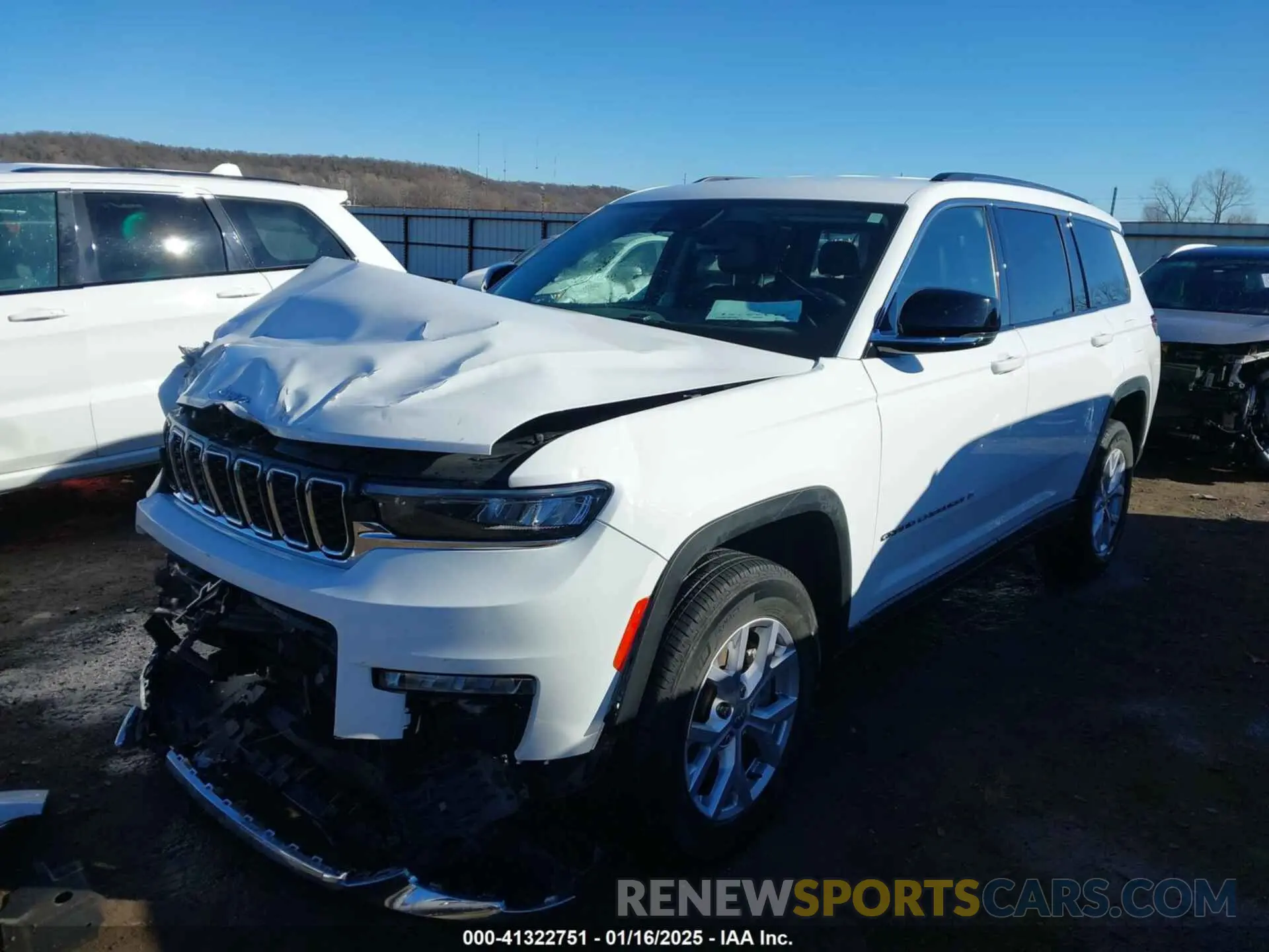 2 fotografías del automóvil dañado 1C4RJKBG7N8622646 JEEP GRAND CHEROKEE L 2022
