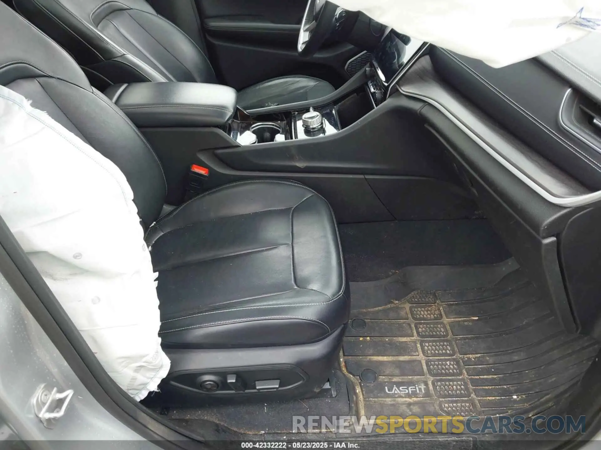 5 fotografías del automóvil dañado 1C4RJKBGXN8624293 JEEP GRAND CHEROKEE L 2022