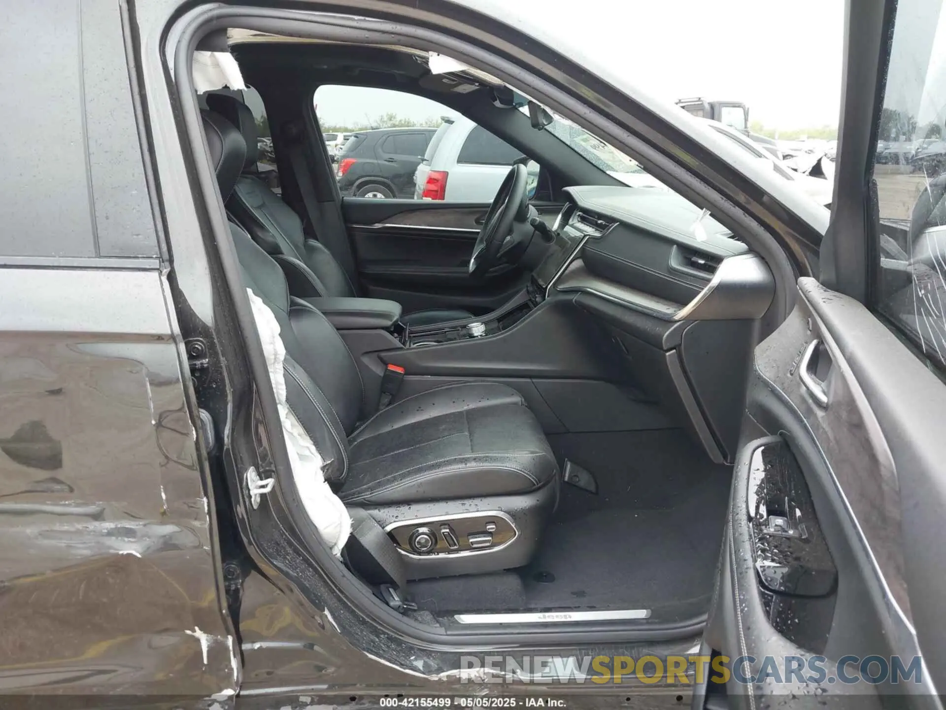 5 fotografías del automóvil dañado 1C4RJKDG9N8564844 JEEP GRAND CHEROKEE L 2022