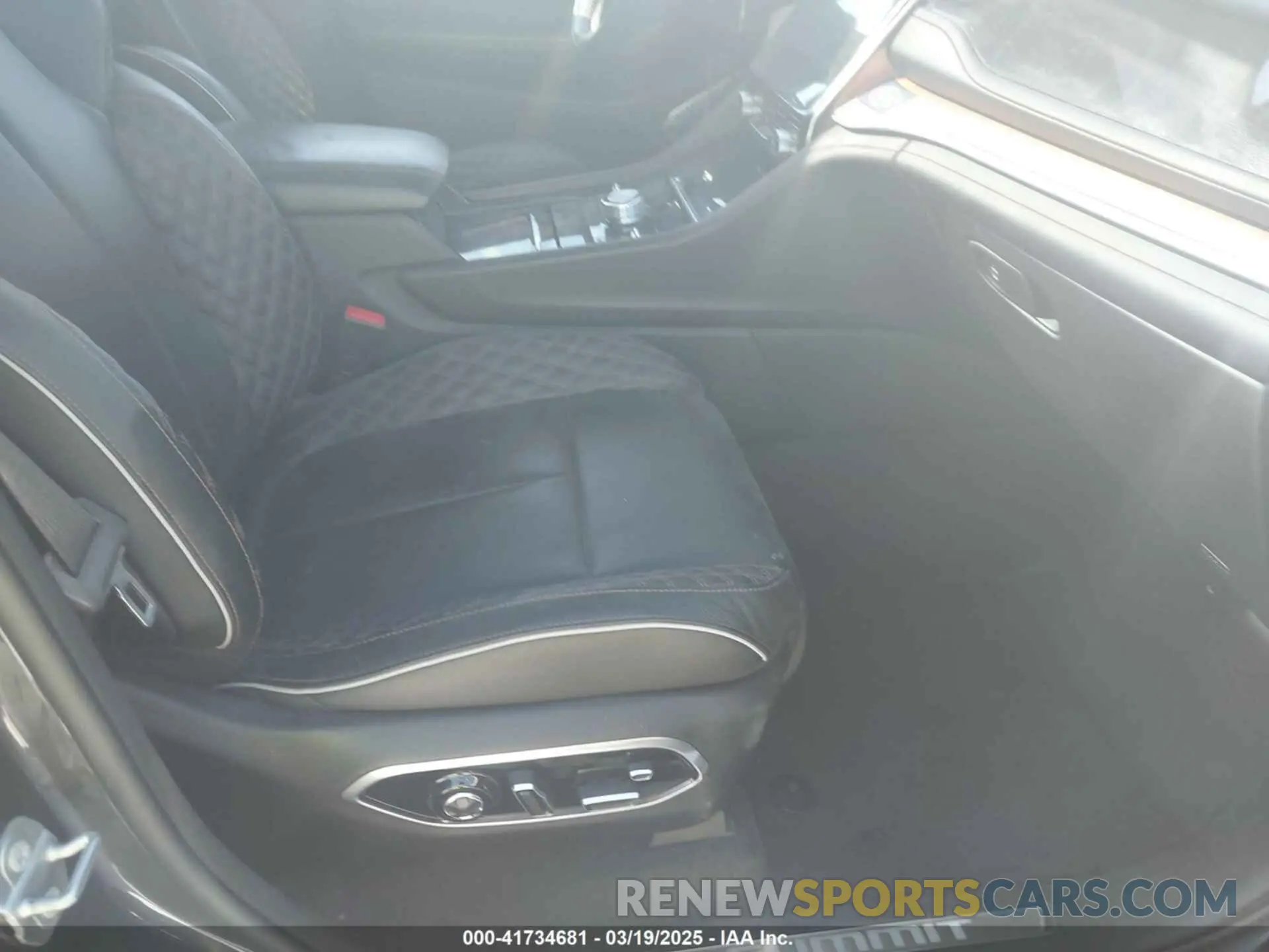 5 fotografías del automóvil dañado 1C4RJKET7N8549559 JEEP GRAND CHEROKEE L 2022