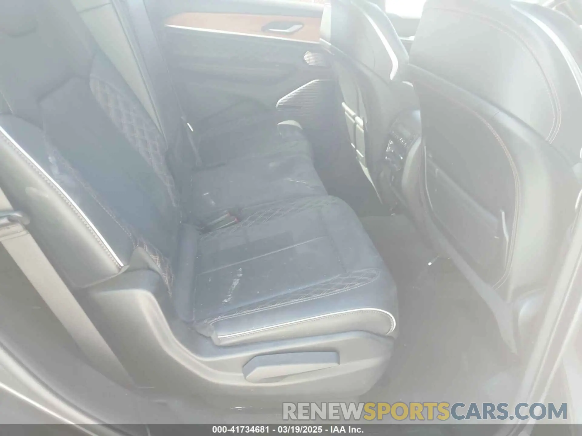 8 fotografías del automóvil dañado 1C4RJKET7N8549559 JEEP GRAND CHEROKEE L 2022