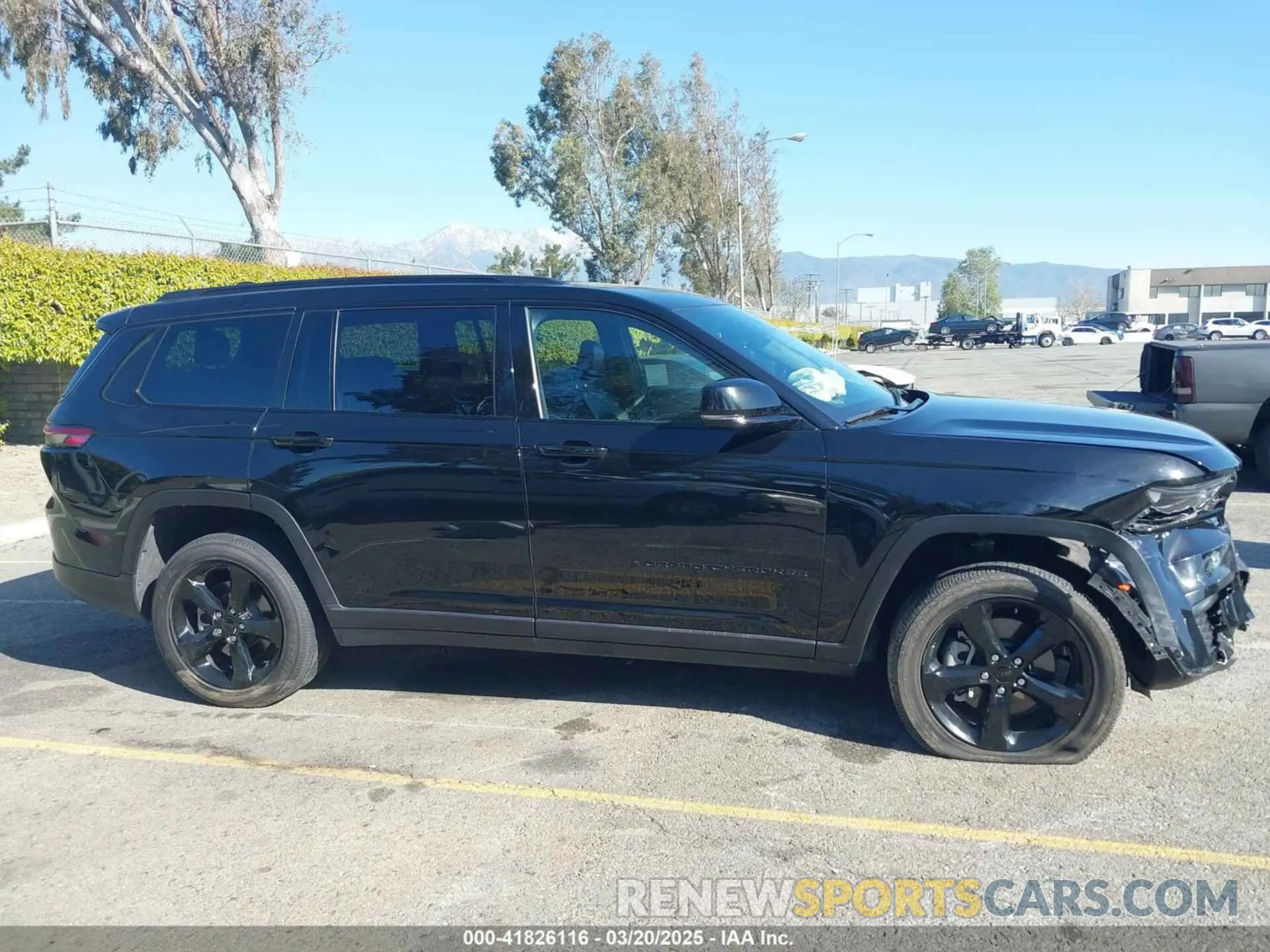 13 fotografías del automóvil dañado 1C4RJJAG0P8783385 JEEP GRAND CHEROKEE L 2023
