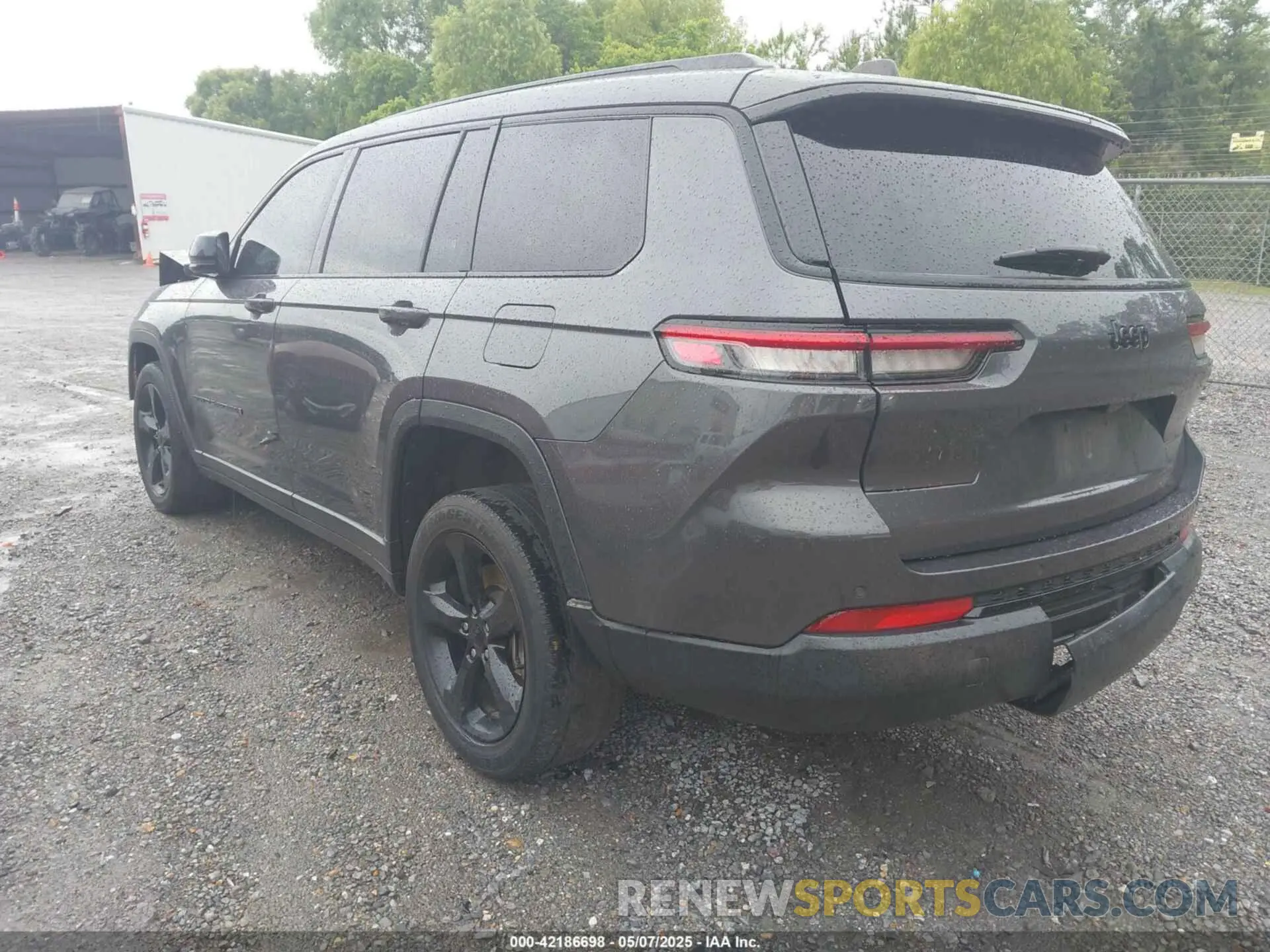 3 fotografías del automóvil dañado 1C4RJJAG4P8836508 JEEP GRAND CHEROKEE L 2023