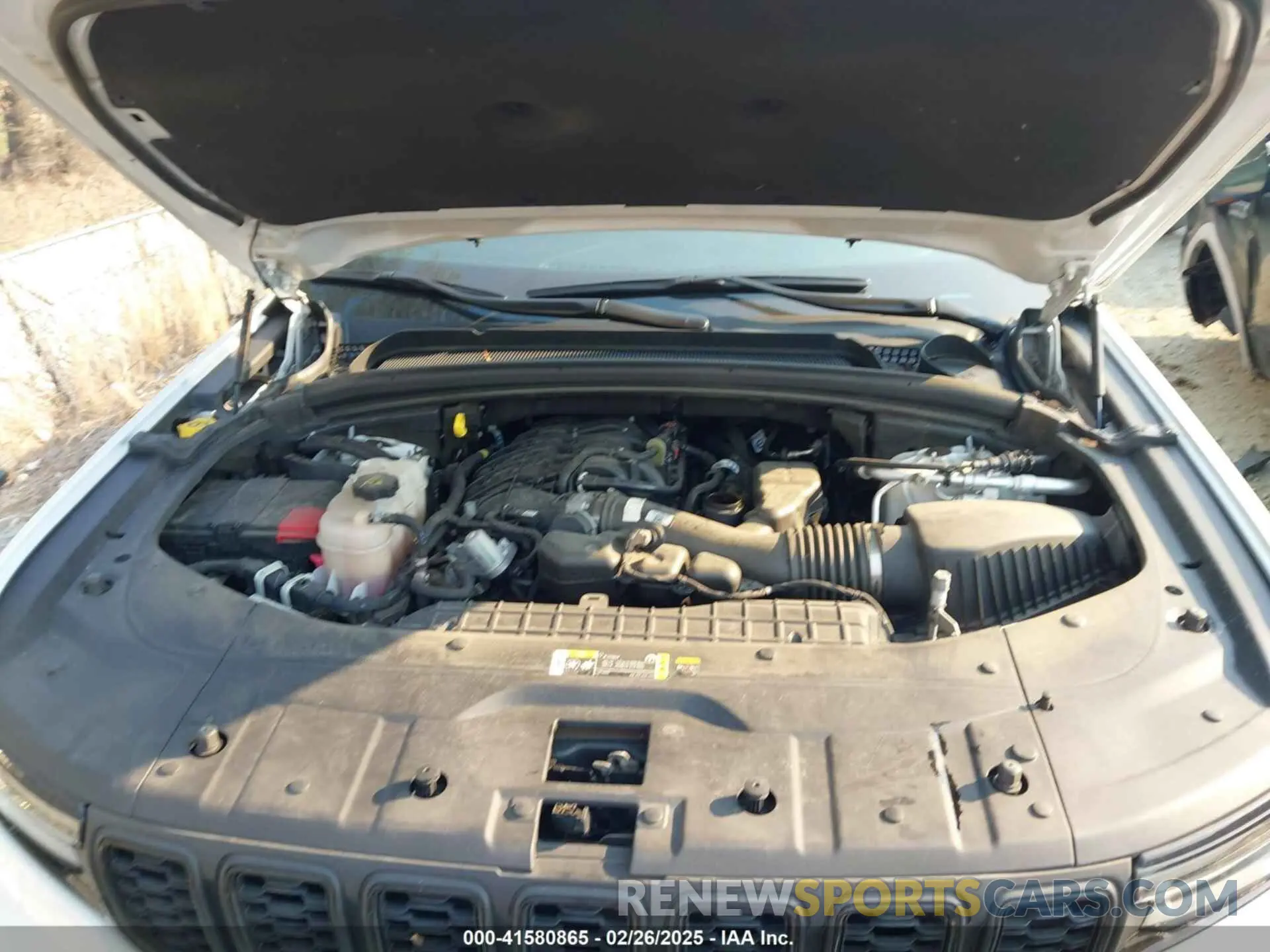 10 fotografías del automóvil dañado 1C4RJJAG5P8808216 JEEP GRAND CHEROKEE L 2023