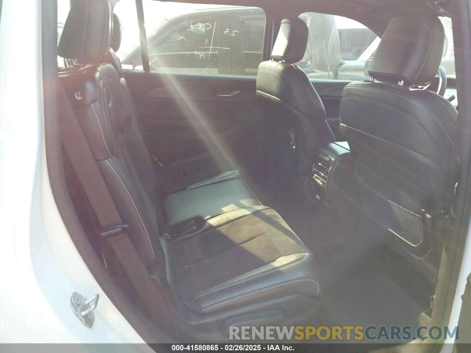 8 fotografías del automóvil dañado 1C4RJJAG5P8808216 JEEP GRAND CHEROKEE L 2023
