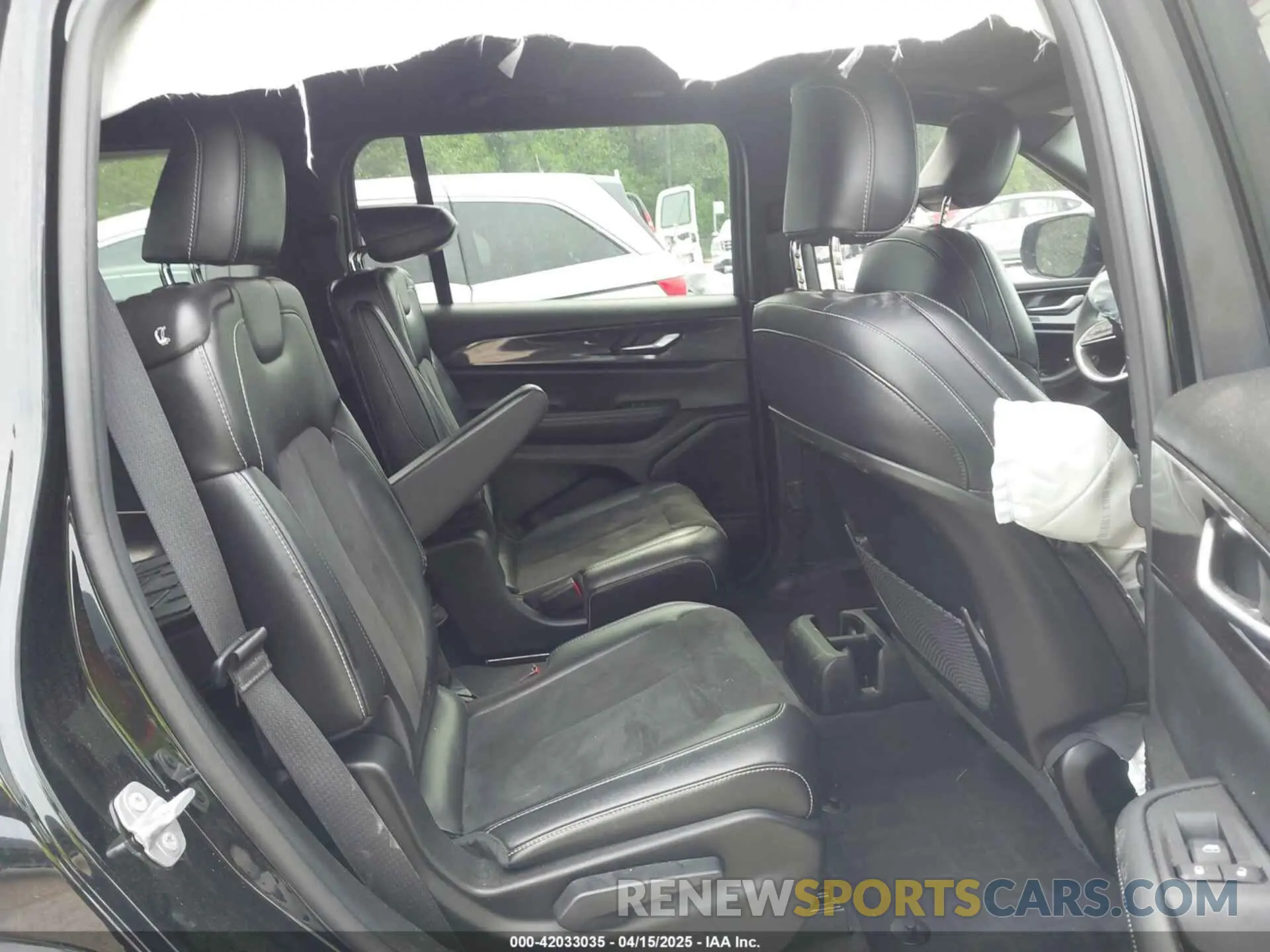 8 fotografías del automóvil dañado 1C4RJJAG7P8794349 JEEP GRAND CHEROKEE L 2023