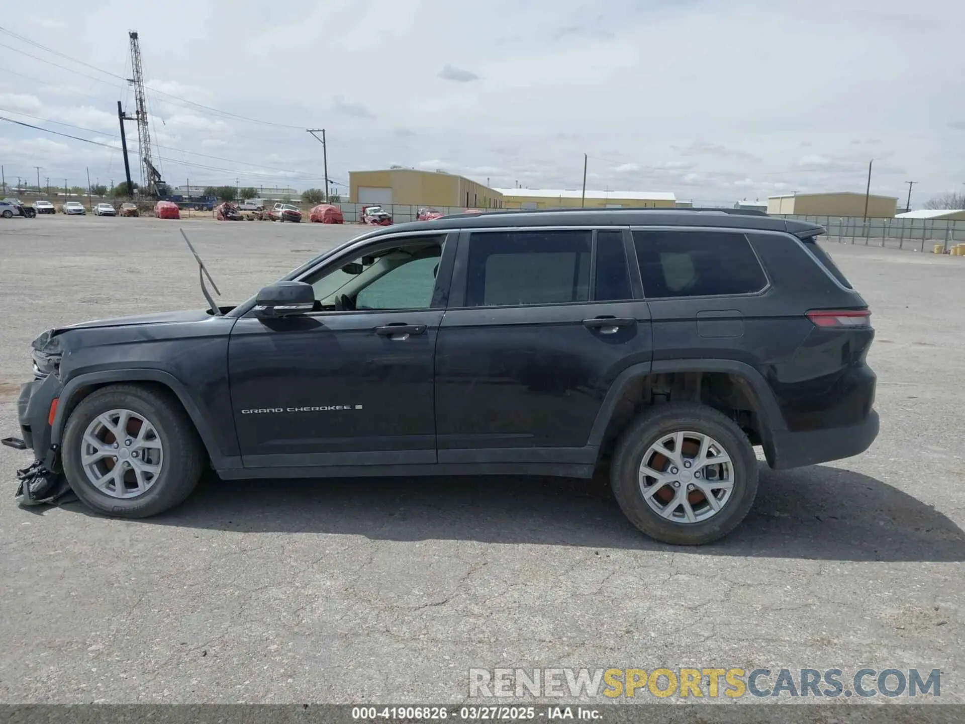 14 fotografías del automóvil dañado 1C4RJJBG4P8843652 JEEP GRAND CHEROKEE L 2023