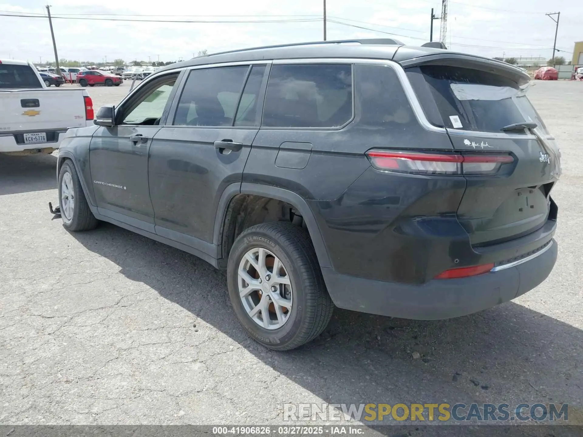 3 fotografías del automóvil dañado 1C4RJJBG4P8843652 JEEP GRAND CHEROKEE L 2023