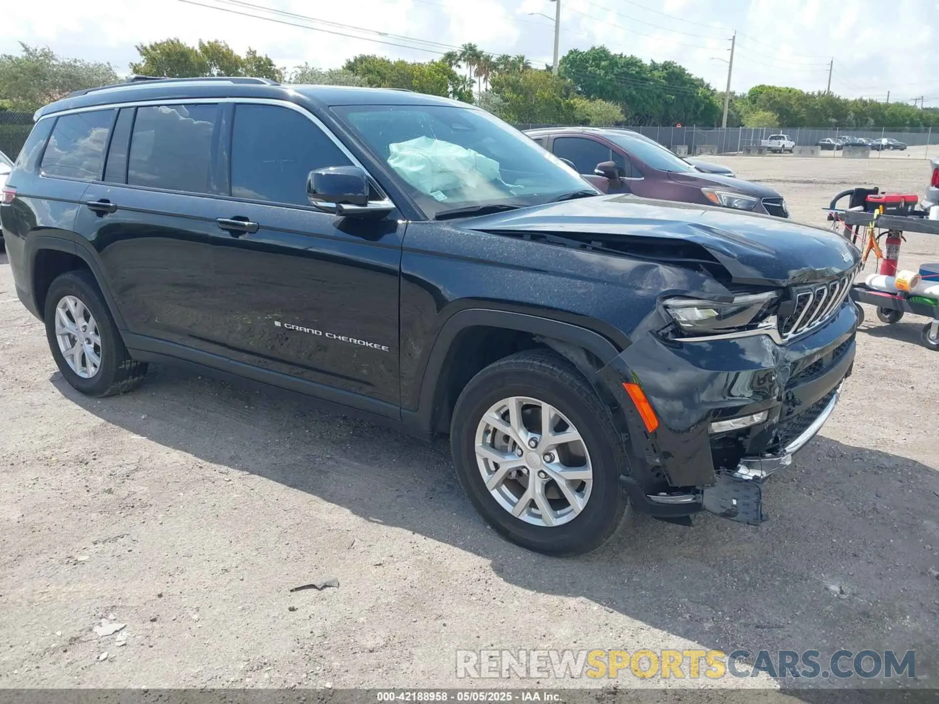 1 fotografías del automóvil dañado 1C4RJJBG7P8843712 JEEP GRAND CHEROKEE L 2023