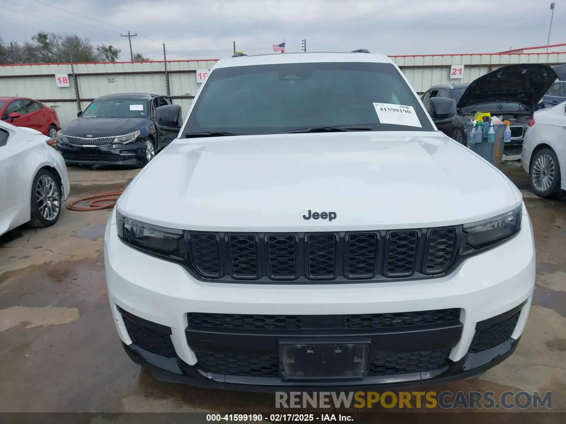 19 fotografías del automóvil dañado 1C4RJKAG1P8700942 JEEP GRAND CHEROKEE L 2023