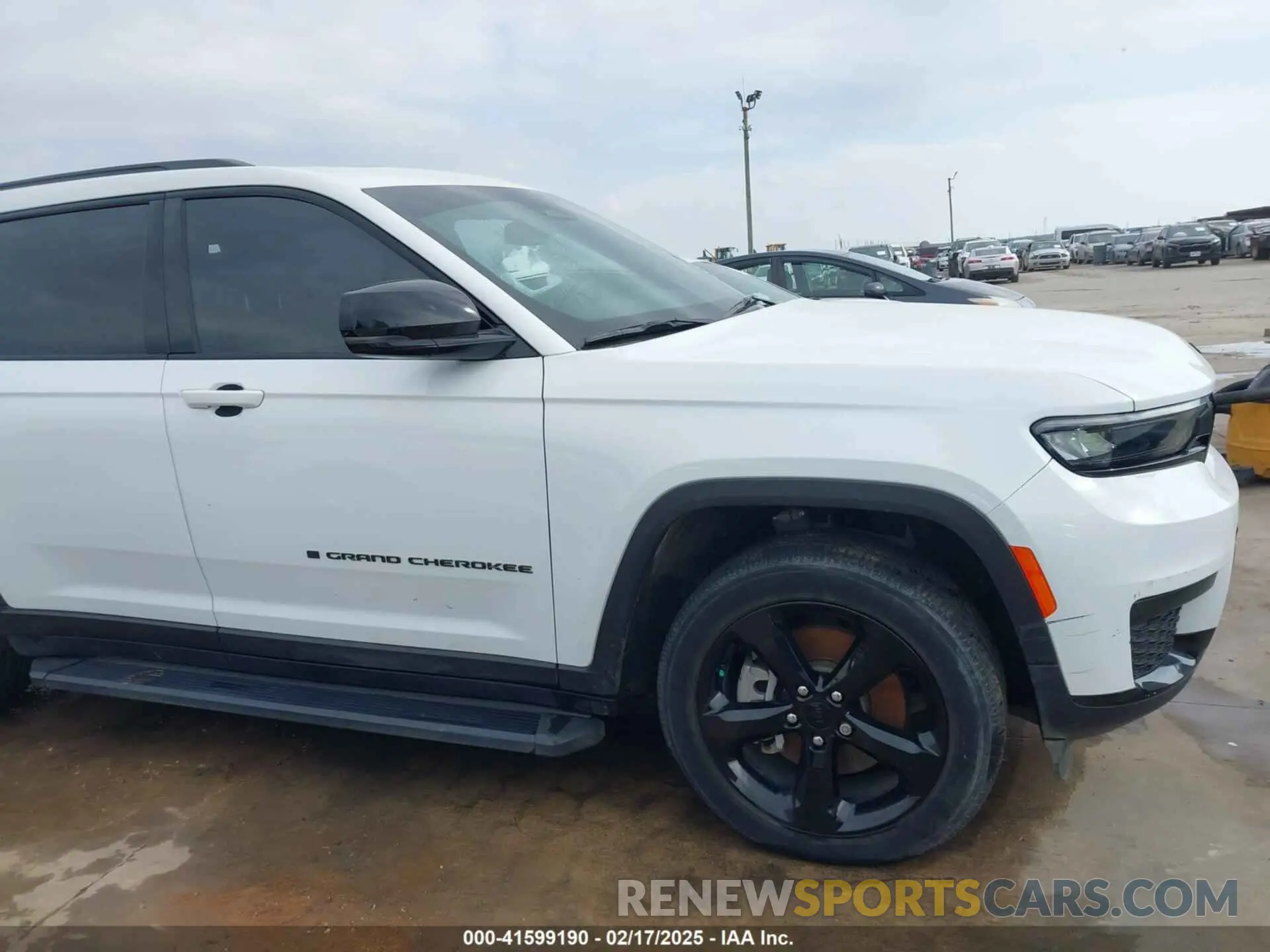 20 fotografías del automóvil dañado 1C4RJKAG1P8700942 JEEP GRAND CHEROKEE L 2023