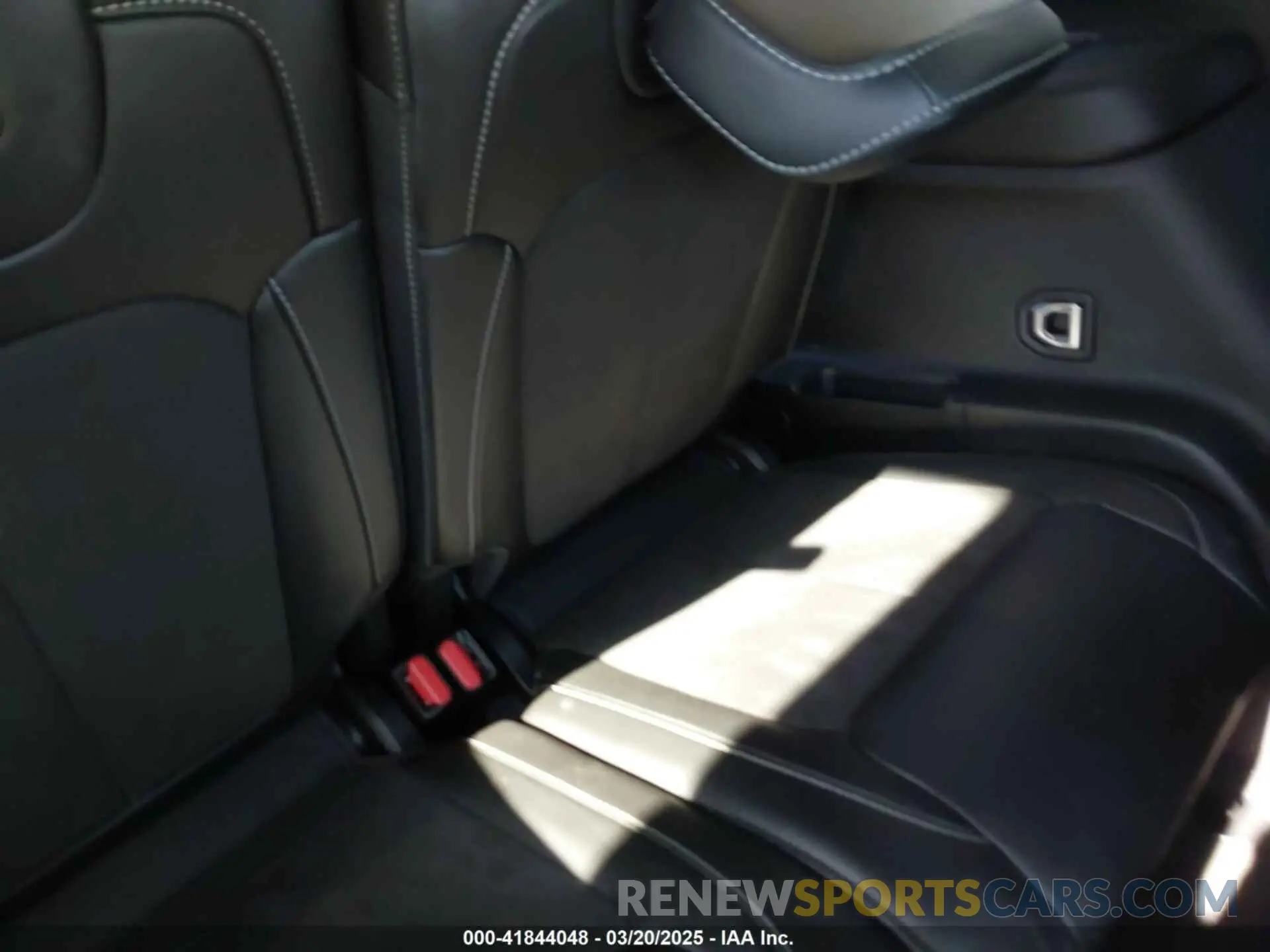 18 fotografías del automóvil dañado 1C4RJKAG2P8894283 JEEP GRAND CHEROKEE L 2023