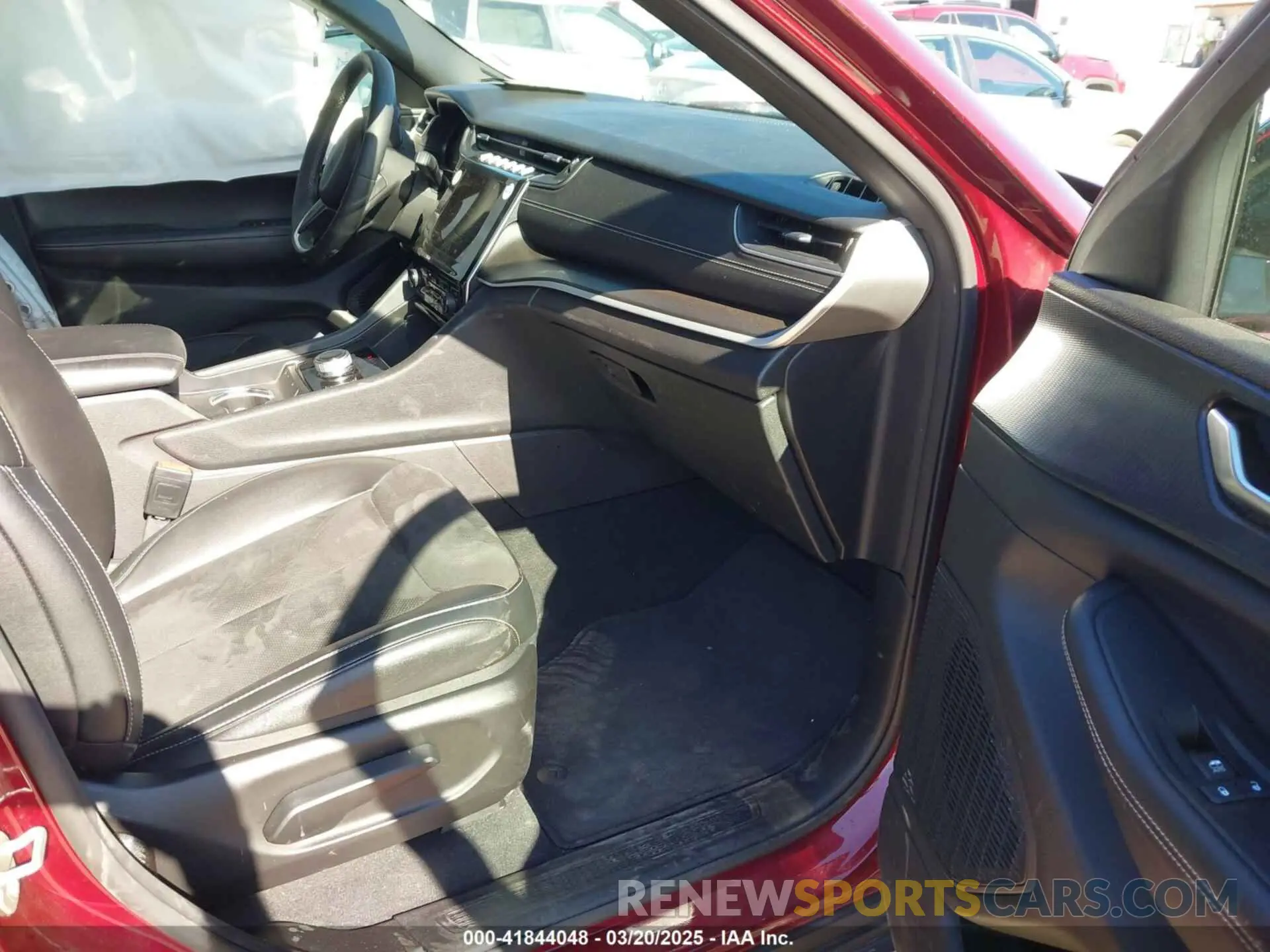 5 fotografías del automóvil dañado 1C4RJKAG2P8894283 JEEP GRAND CHEROKEE L 2023