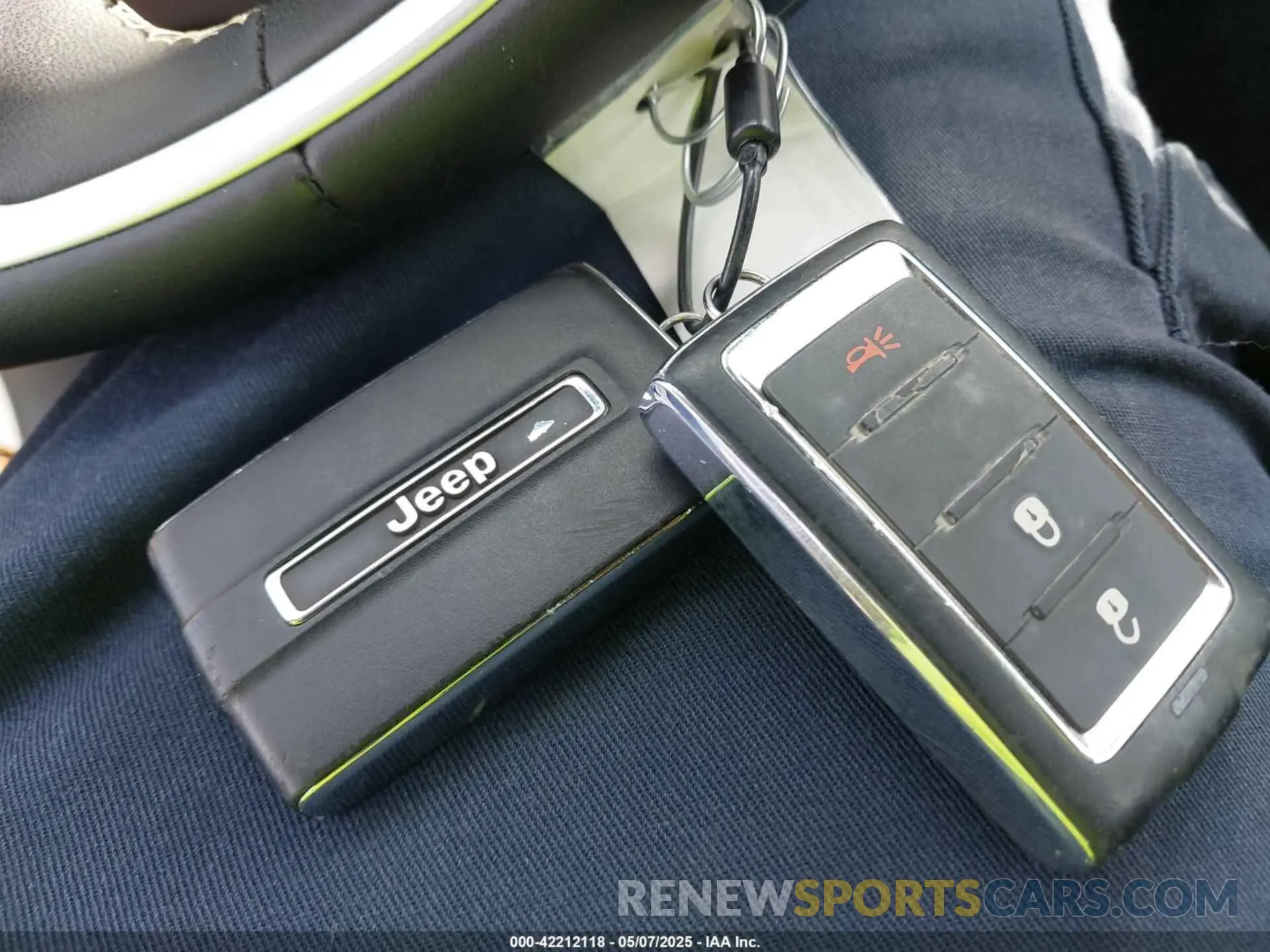 11 fotografías del automóvil dañado 1C4RJKAG4P8895077 JEEP GRAND CHEROKEE L 2023