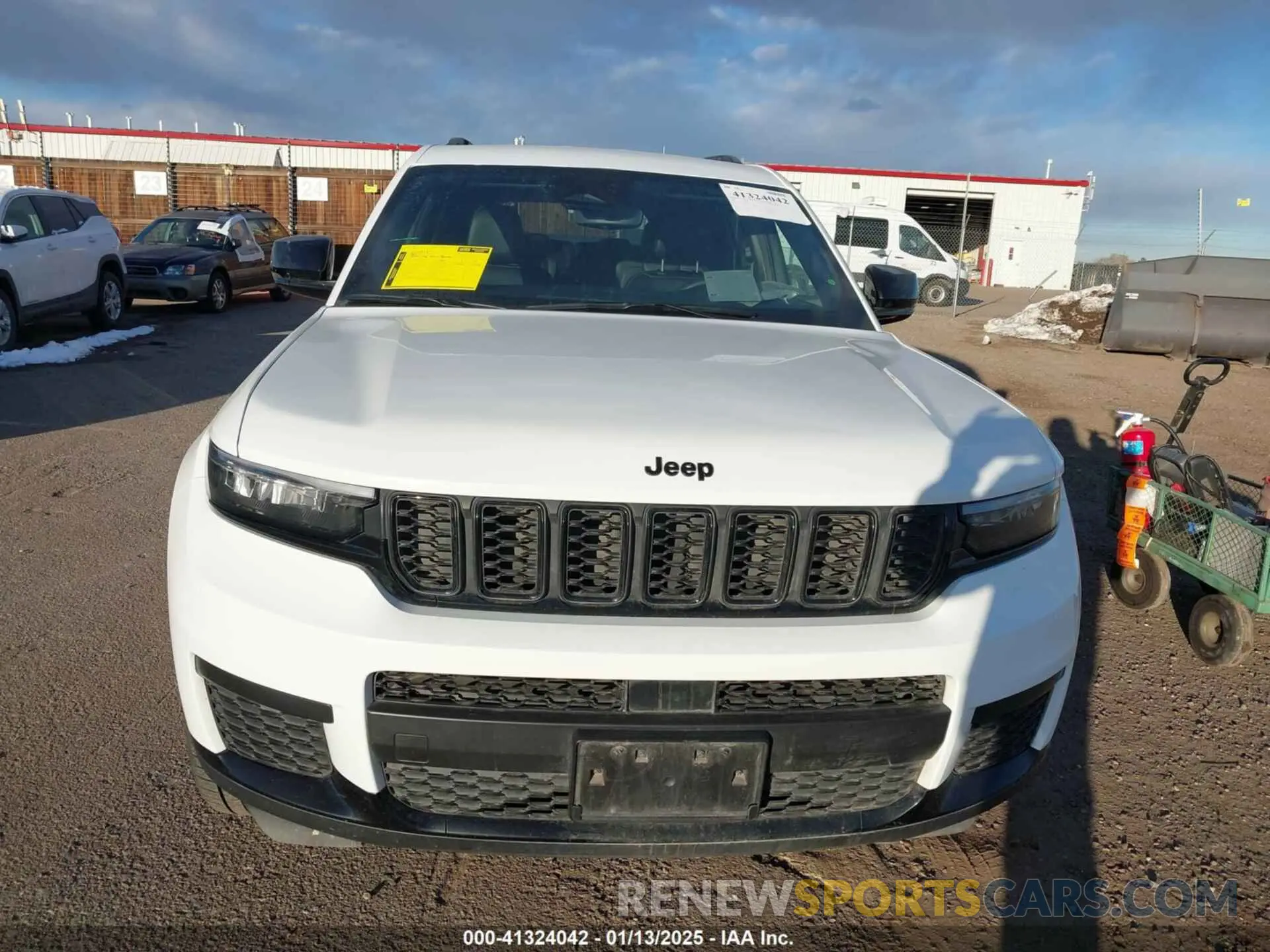 12 fotografías del automóvil dañado 1C4RJKAG5P8871158 JEEP GRAND CHEROKEE L 2023