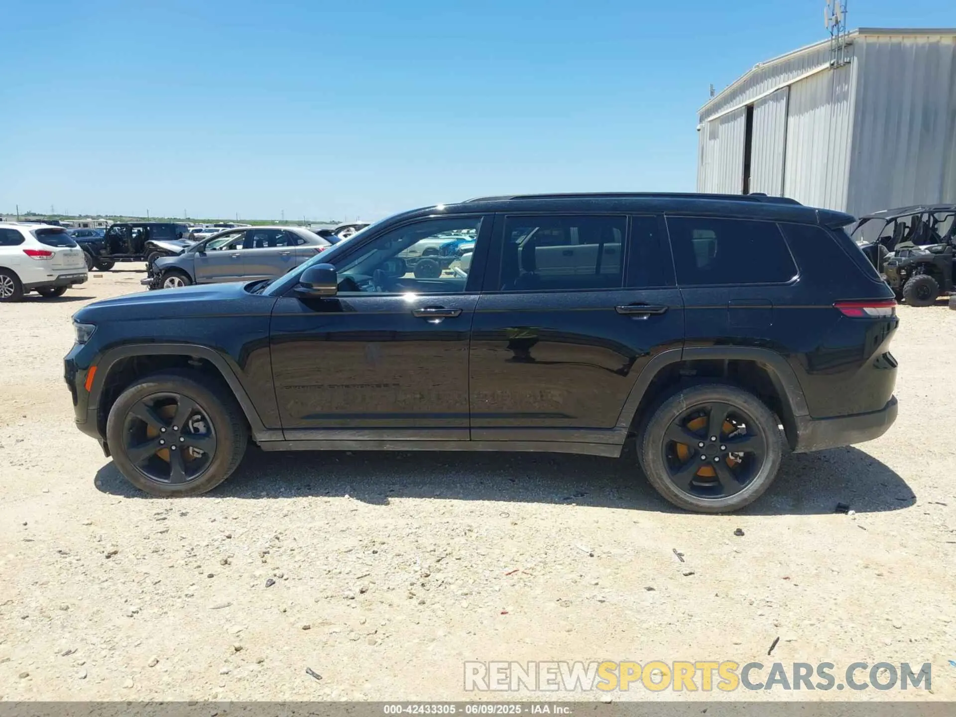 14 fotografías del automóvil dañado 1C4RJKAG6P8829453 JEEP GRAND CHEROKEE L 2023