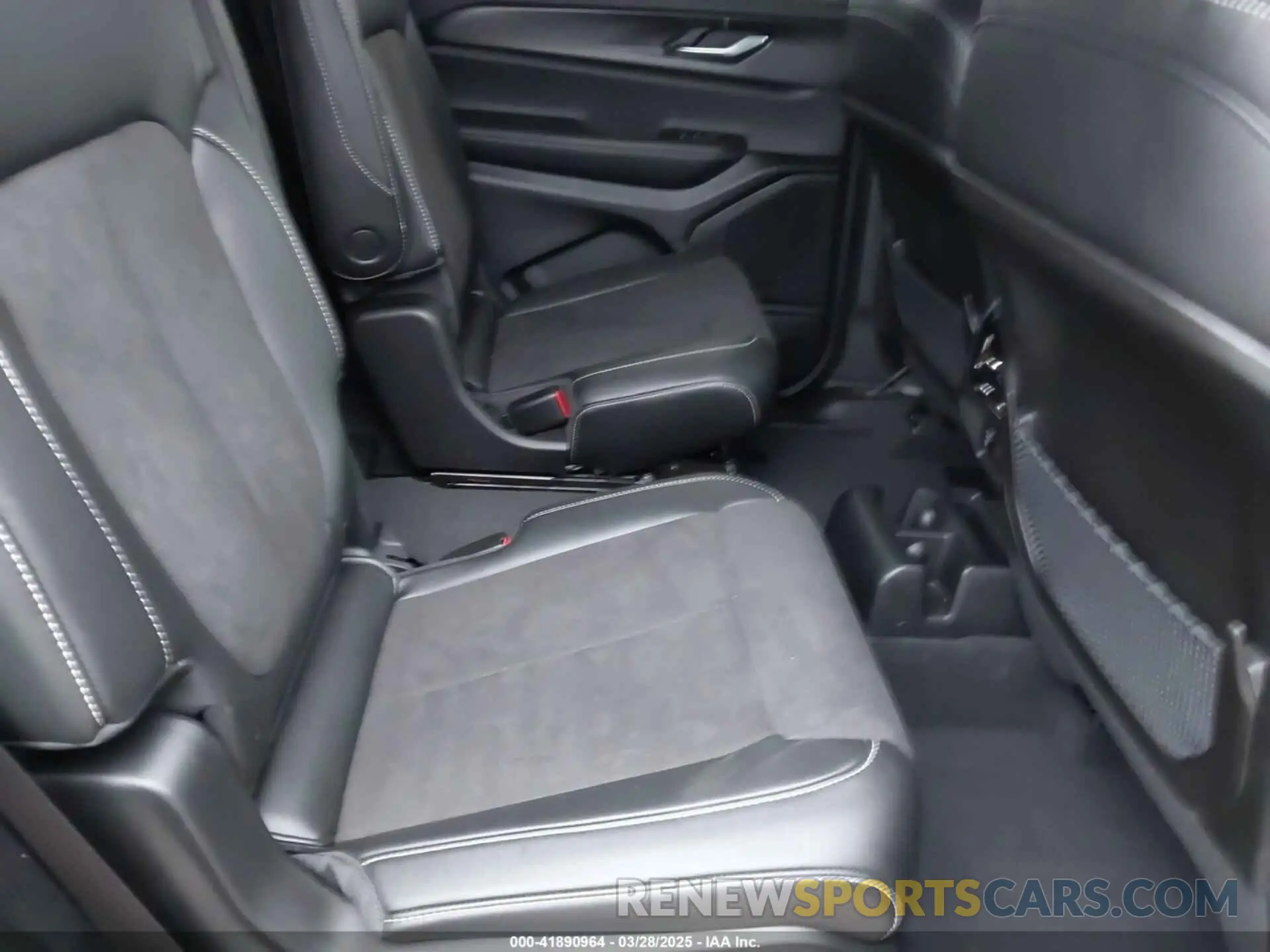 8 fotografías del automóvil dañado 1C4RJKAG8P8847517 JEEP GRAND CHEROKEE L 2023