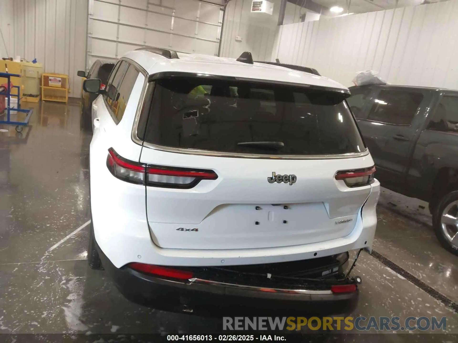 17 fotografías del automóvil dañado 1C4RJKAGXP8842626 JEEP GRAND CHEROKEE L 2023