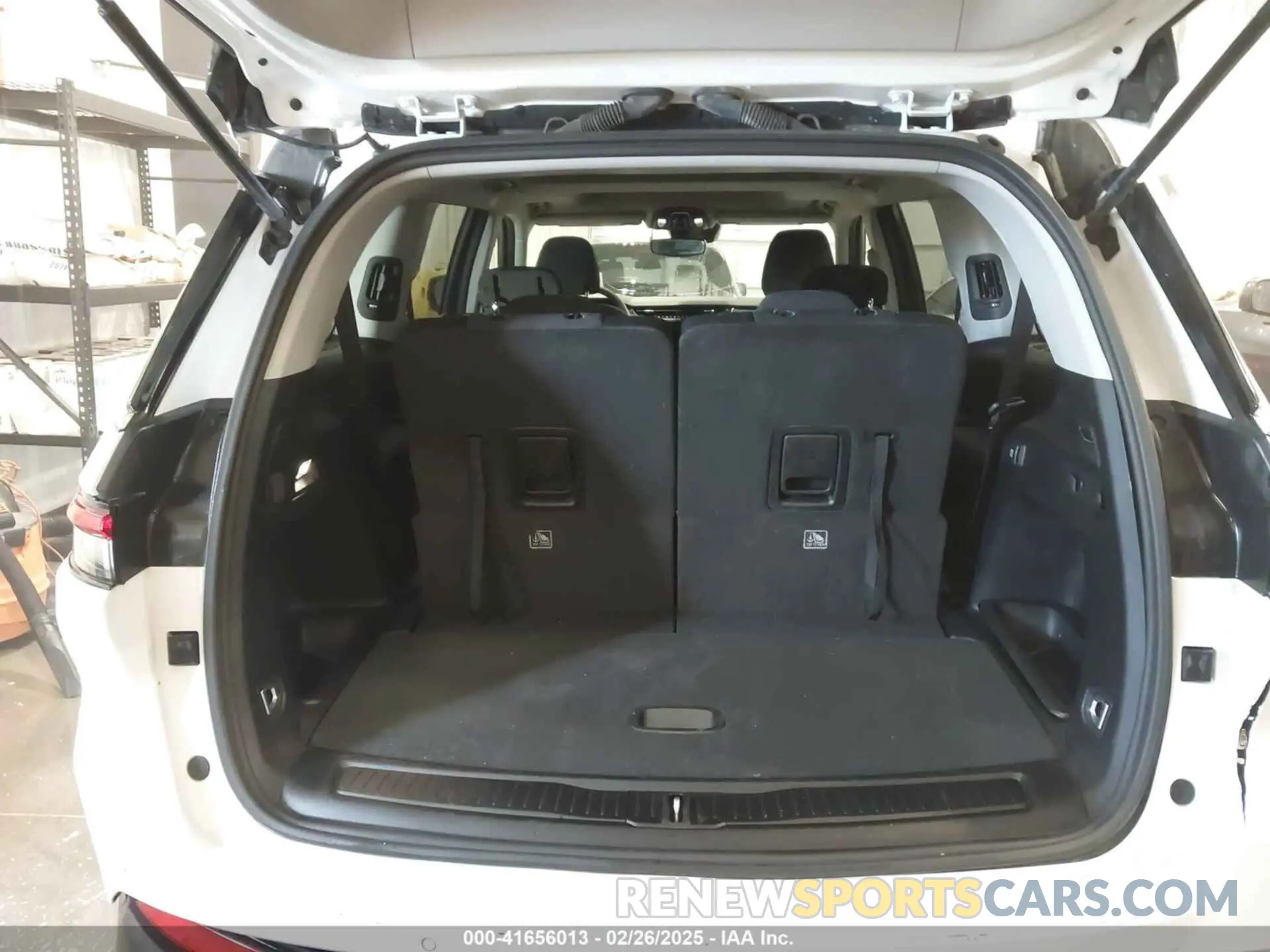 18 fotografías del automóvil dañado 1C4RJKAGXP8842626 JEEP GRAND CHEROKEE L 2023