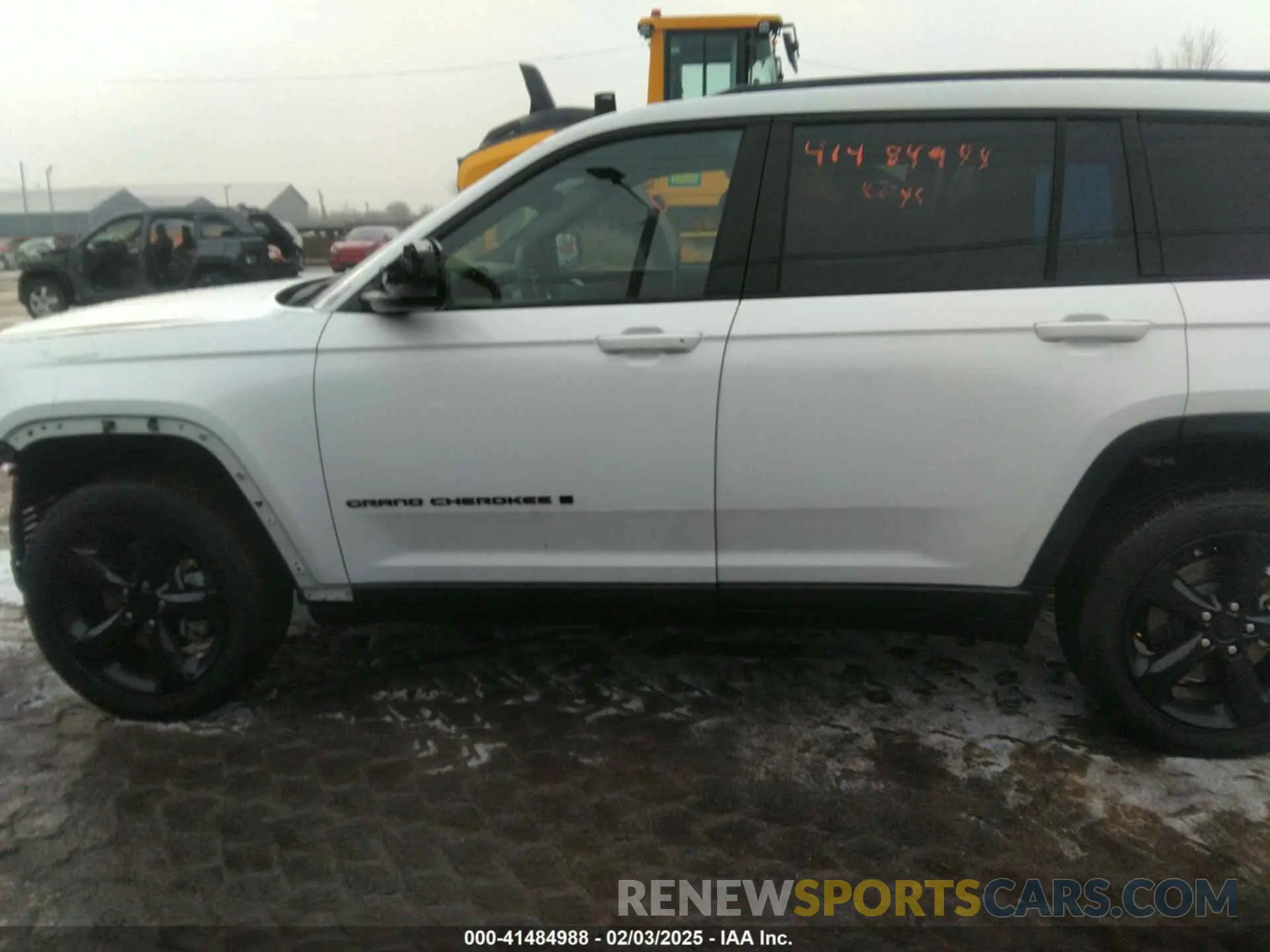 14 fotografías del automóvil dañado 1C4RJKAGXP8869728 JEEP GRAND CHEROKEE L 2023