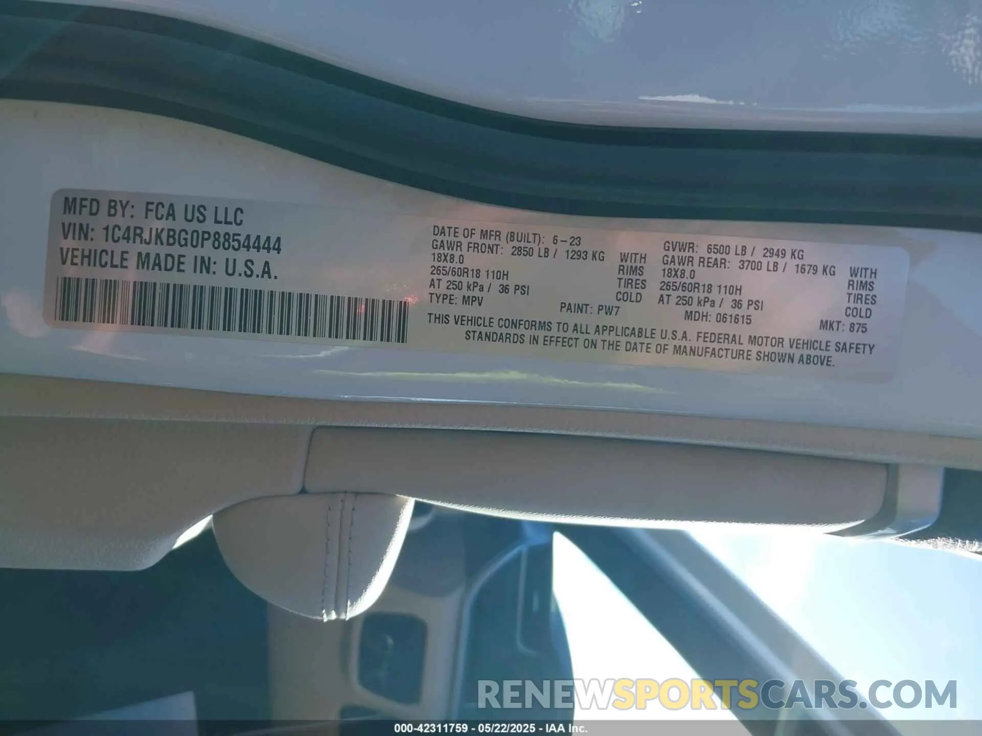 9 fotografías del automóvil dañado 1C4RJKBG0P8854444 JEEP GRAND CHEROKEE L 2023
