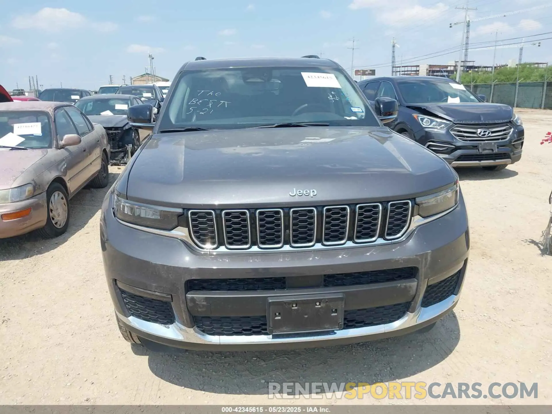 12 fotografías del automóvil dañado 1C4RJKBG2P8886358 JEEP GRAND CHEROKEE L 2023