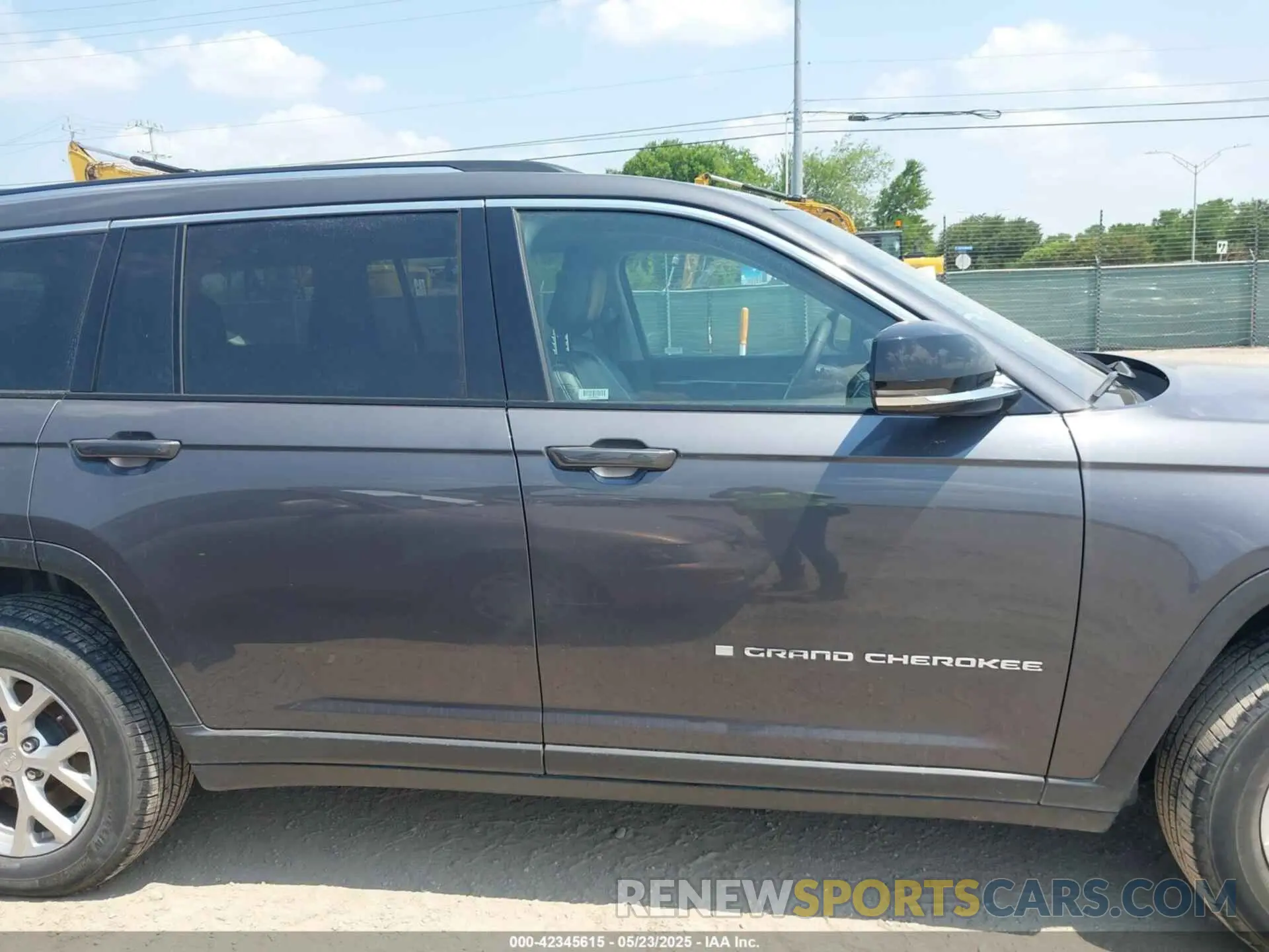 13 fotografías del automóvil dañado 1C4RJKBG2P8886358 JEEP GRAND CHEROKEE L 2023