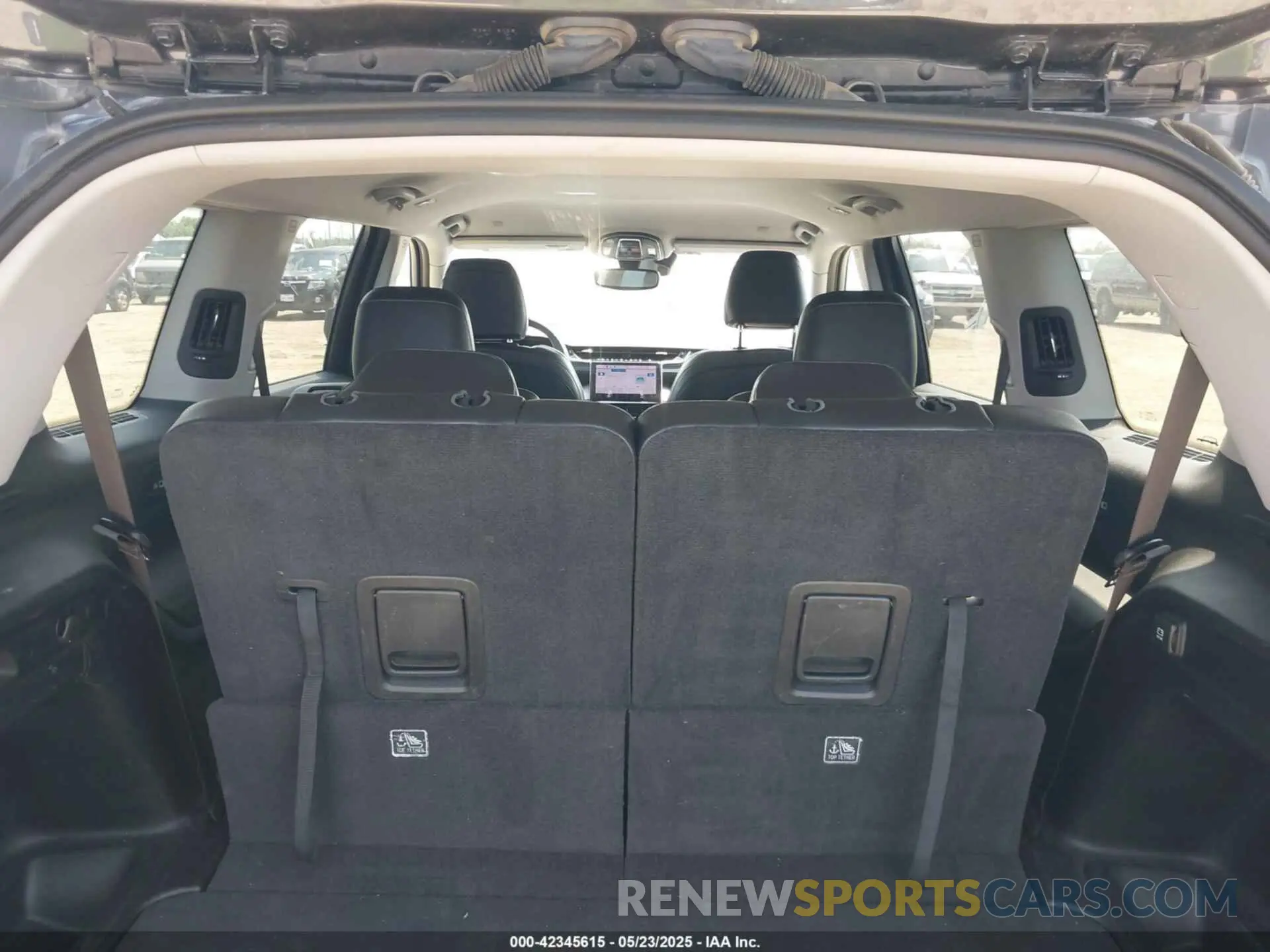 8 fotografías del automóvil dañado 1C4RJKBG2P8886358 JEEP GRAND CHEROKEE L 2023